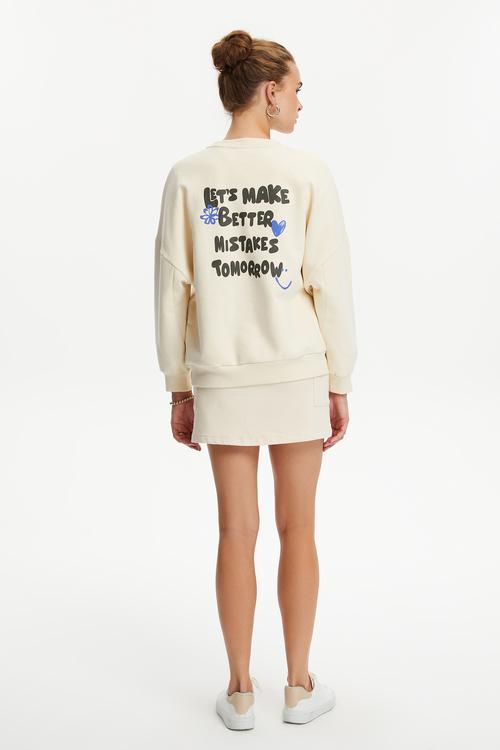  SLOGAN DETAYLI SWEATSHIRT