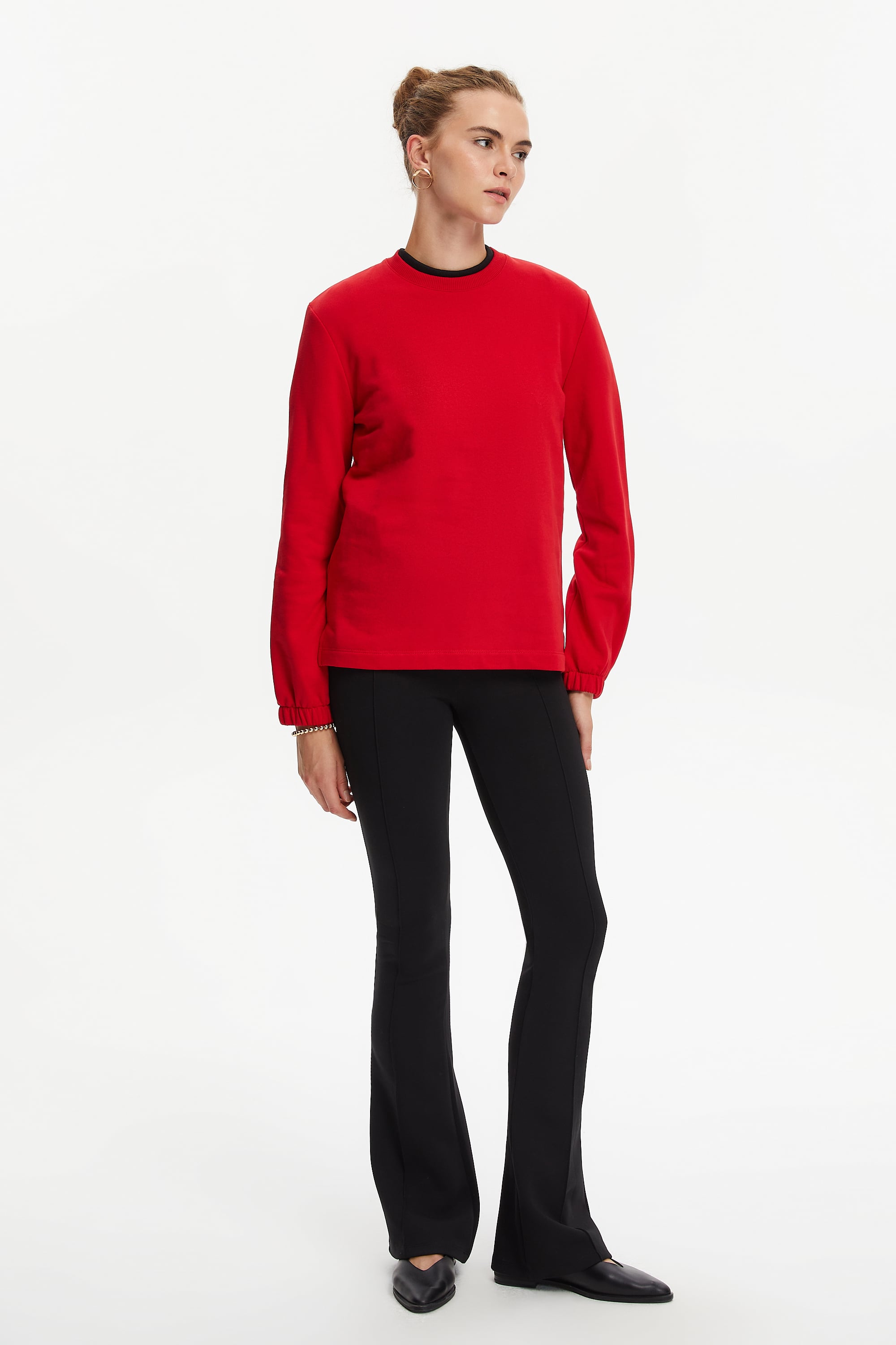 BİSİKLET YAKA SWEATSHIRT