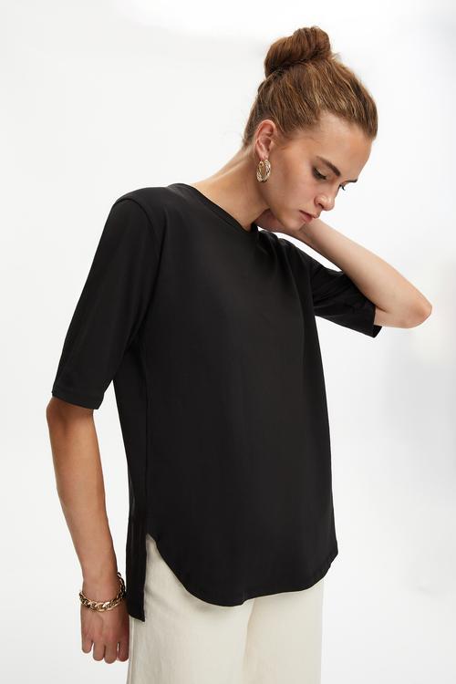  BİSİKLET YAKA KISA KOLLU T-SHIRT