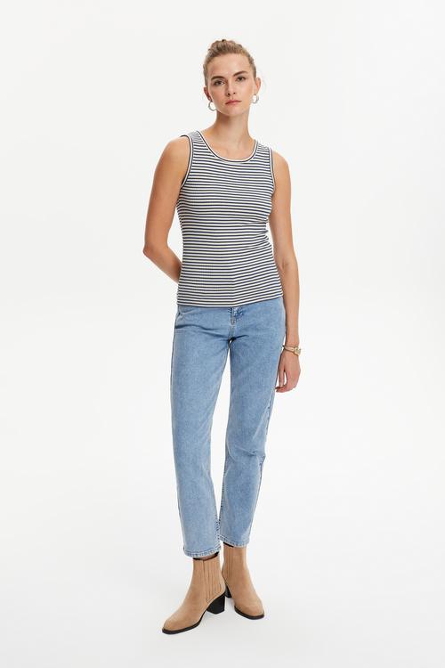  ÇİZGİLİ BİSİKLET YAKA ATLET