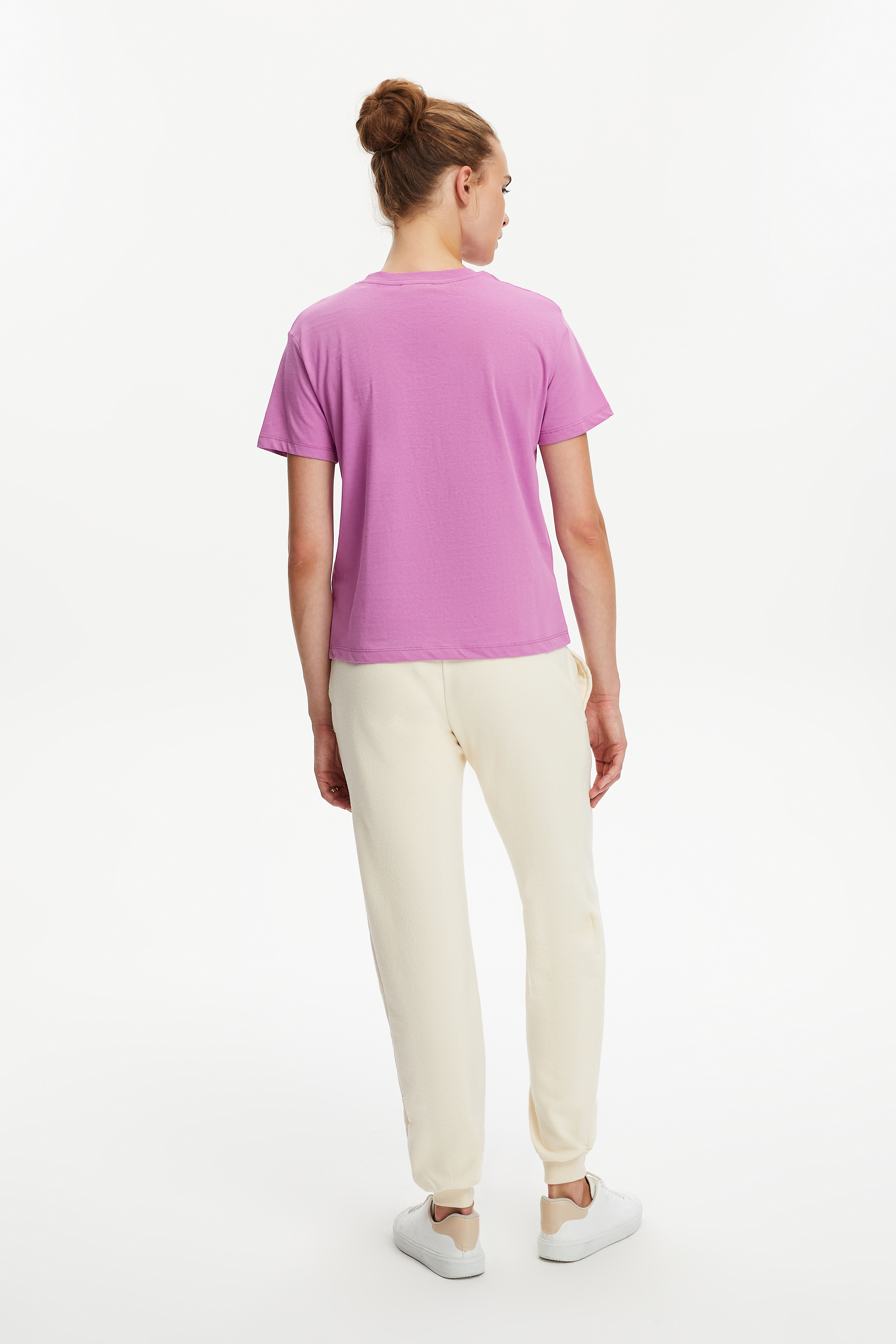 BİSİKLET YAKA KISA KOLLU T-SHIRT