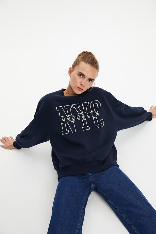  NAKIŞLI BİSİKLET YAKA SWEATSHIRT