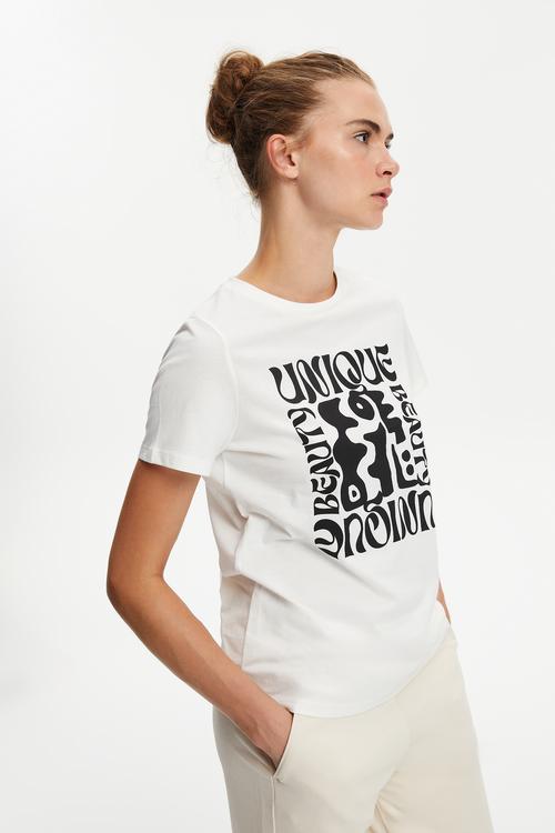  SOYUT DESENLİ KISA KOLLU T-SHIRT