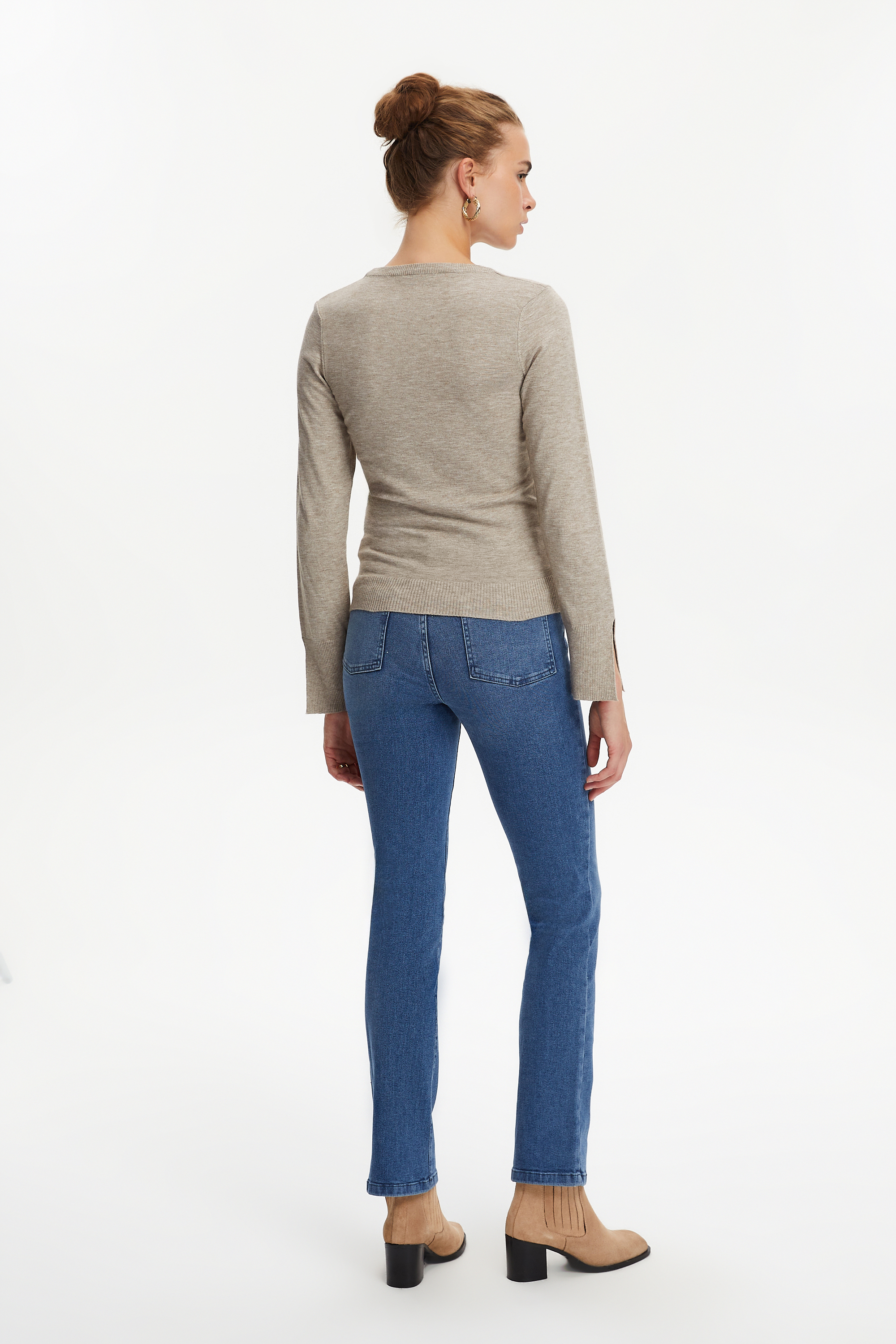 BİSİKLET YAKA TRİKO KAZAK