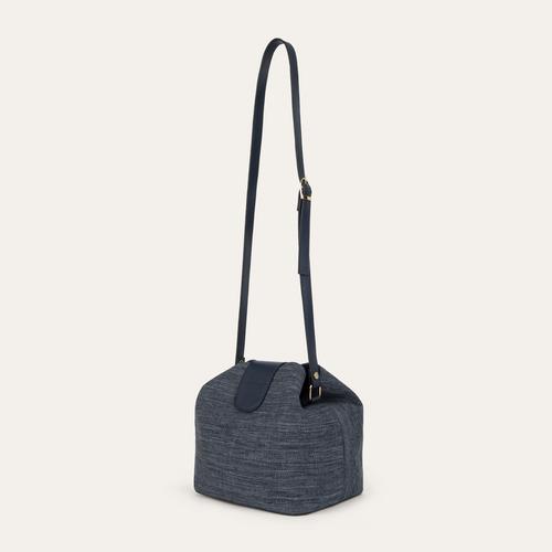  KANVAS OMUZ ÇANTASI