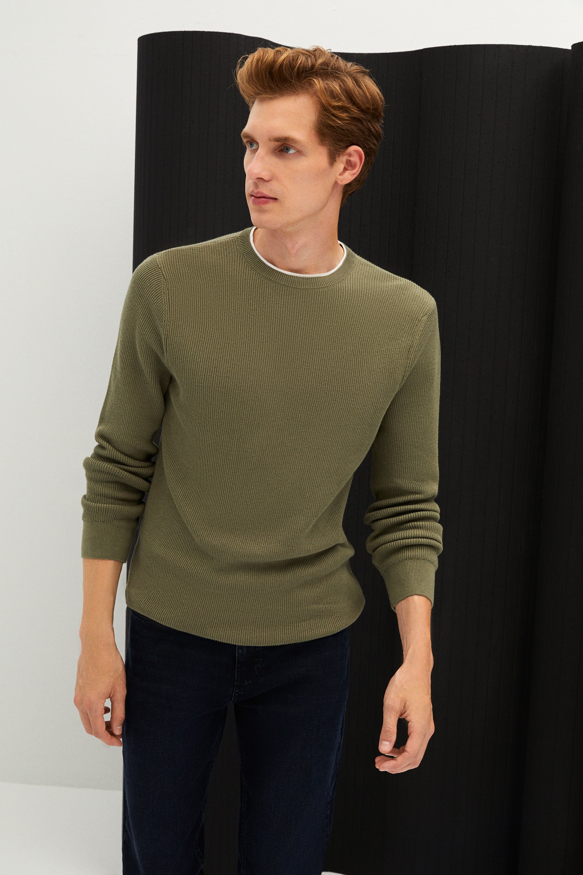 BİSİKLET YAKA TRİKO KAZAK