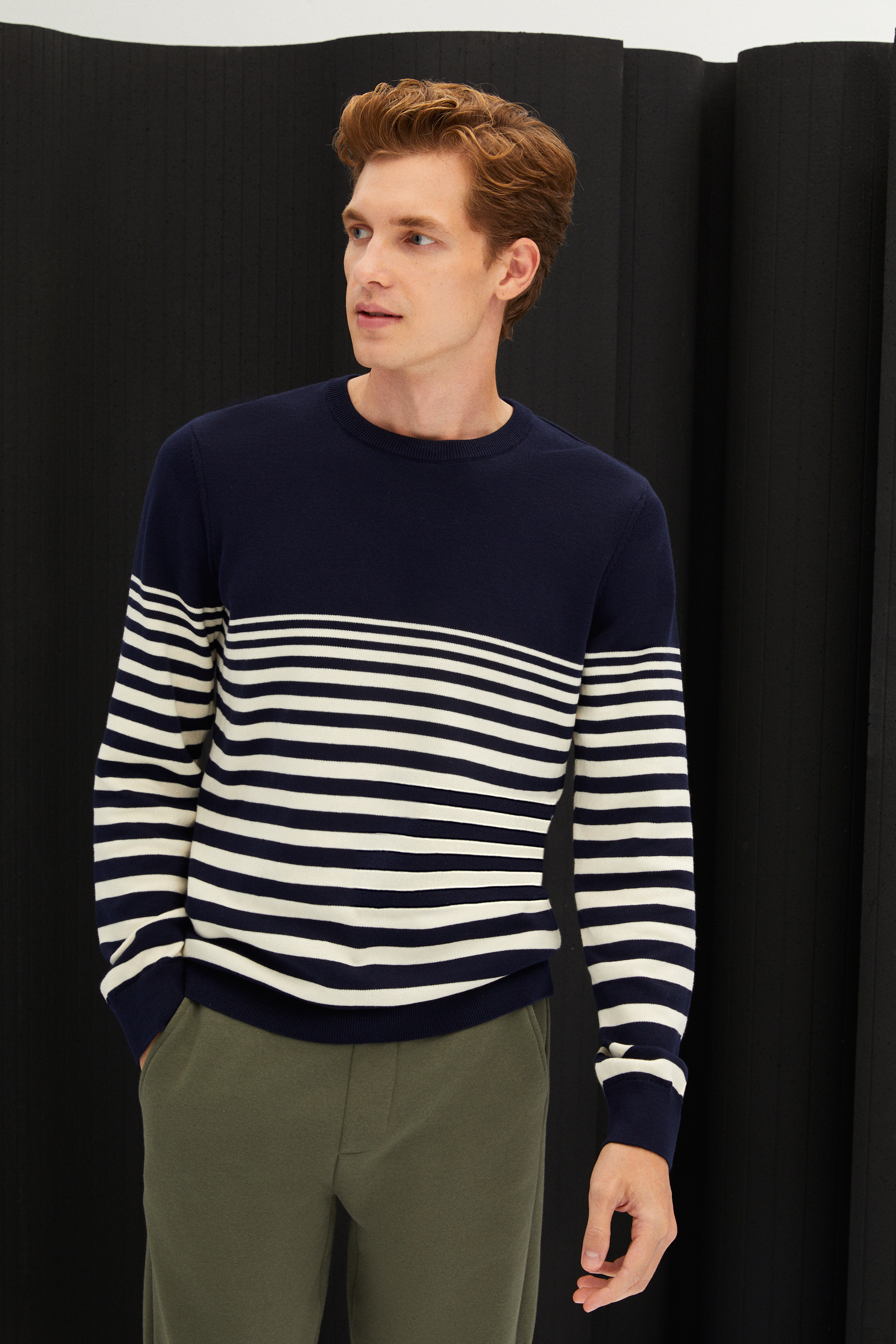 ÇİZGİLİ BİSİKLET YAKA TRİKO KAZAK