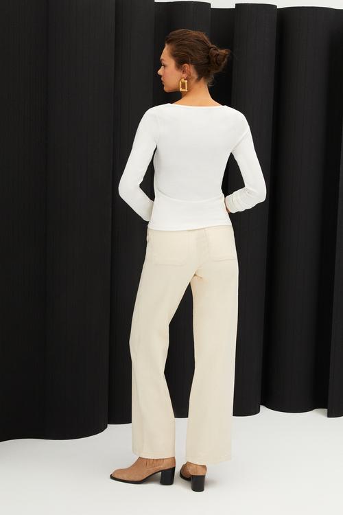  ASİMETRİK YAKA UZUN KOLLU T-SHIRT