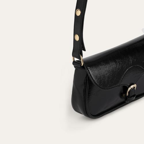  TOKA DETAYLI OMUZ ÇANTASI