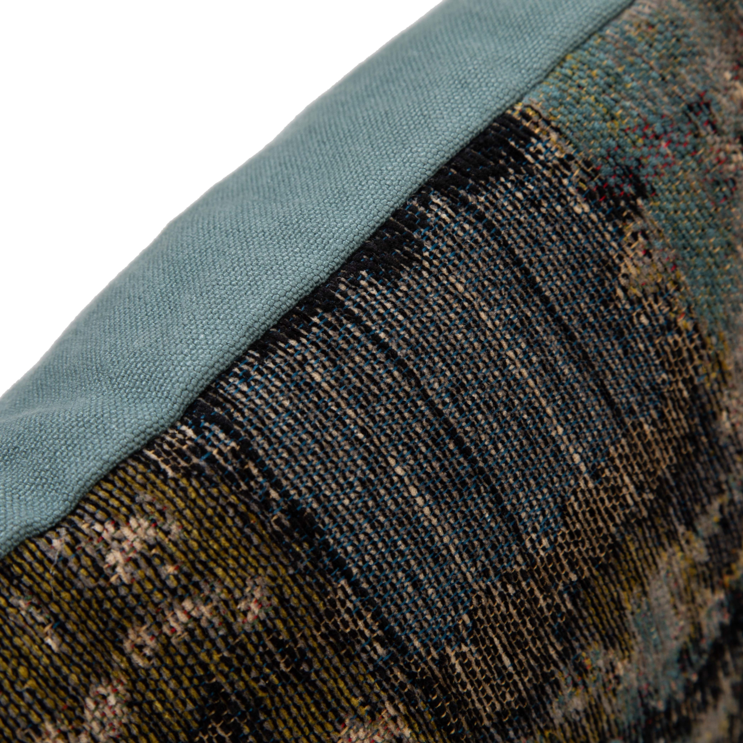 PIA KIRLENT RENKLİ 27X68