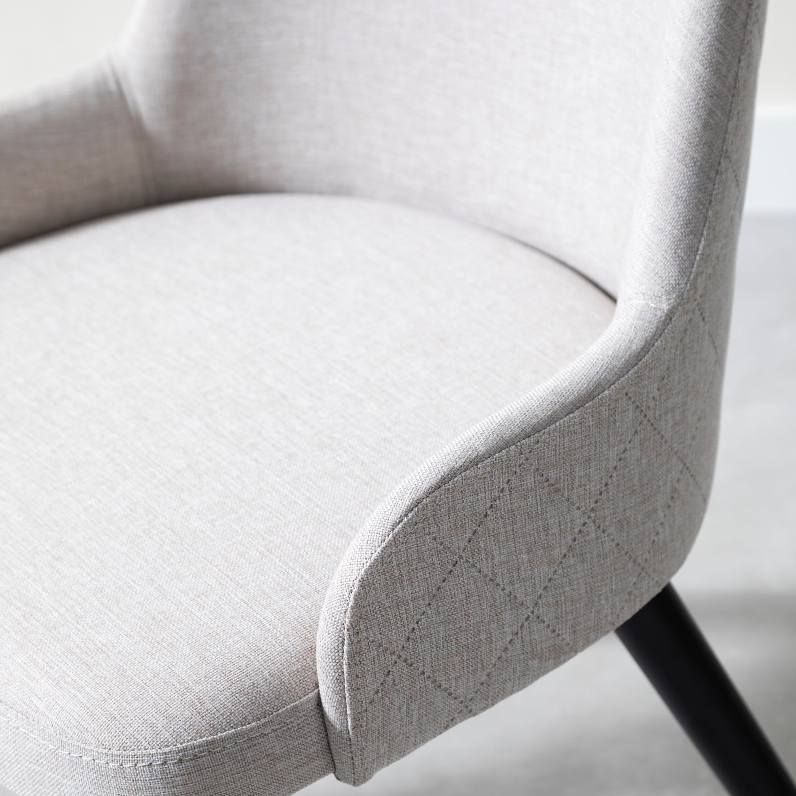 BROADWAY MASİF AHŞAP SANDALYE BEJ