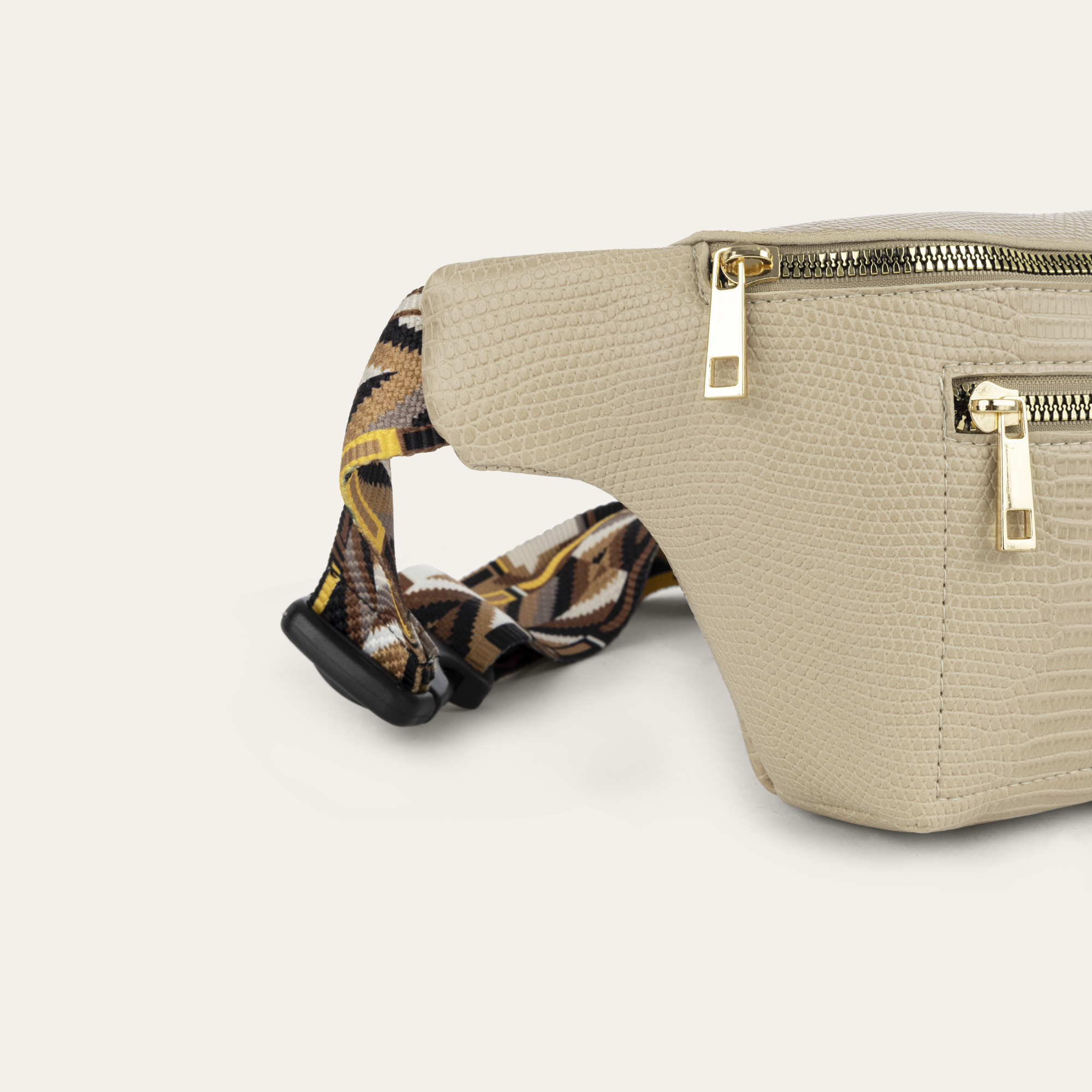 DERİ GÖRÜNÜMLÜ BEL ÇANTASI