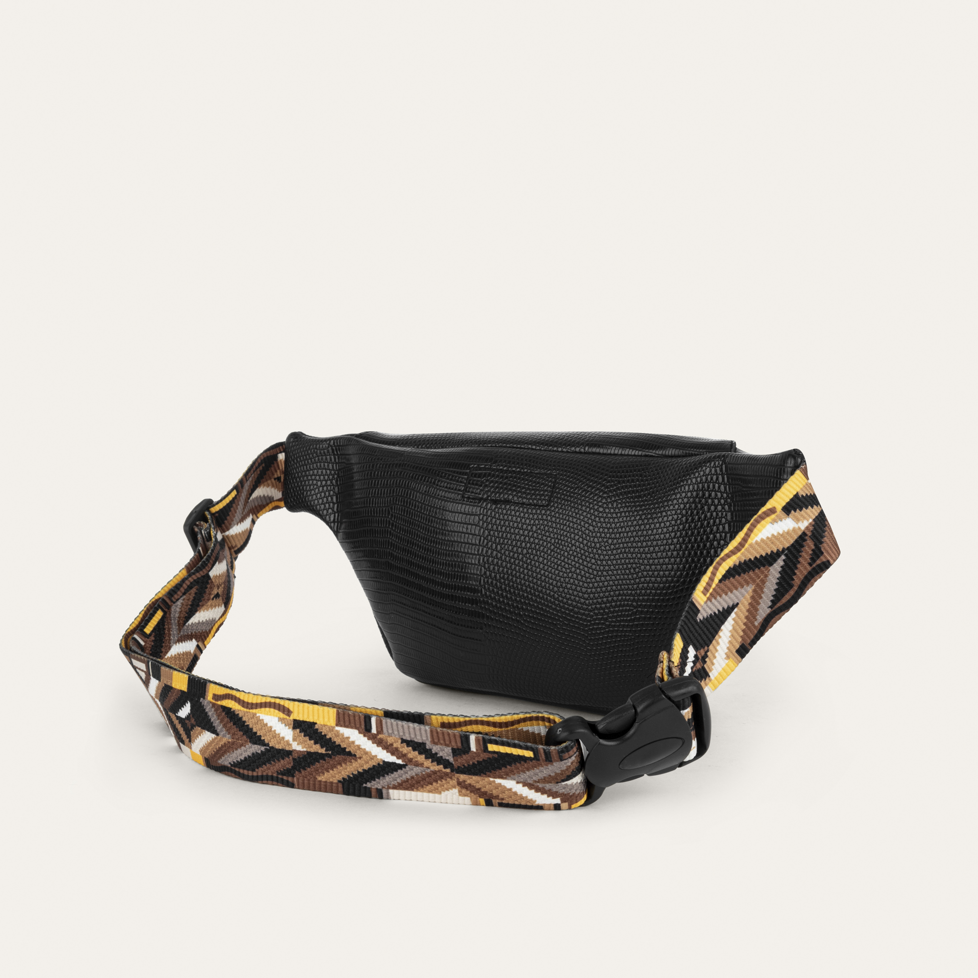 DERİ GÖRÜNÜMLÜ BEL ÇANTASI