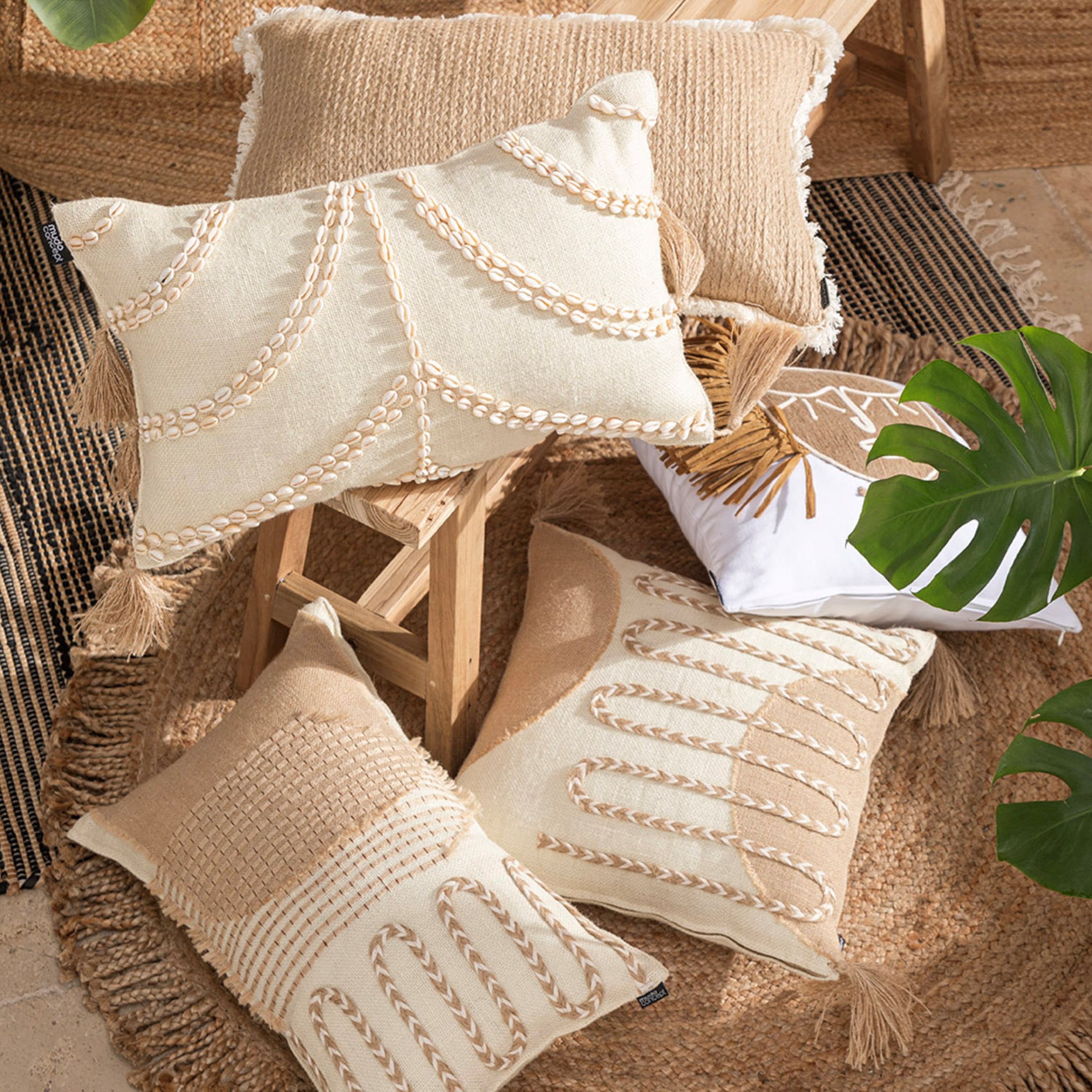 VERA MONO JÜT KIRLENT 45X45