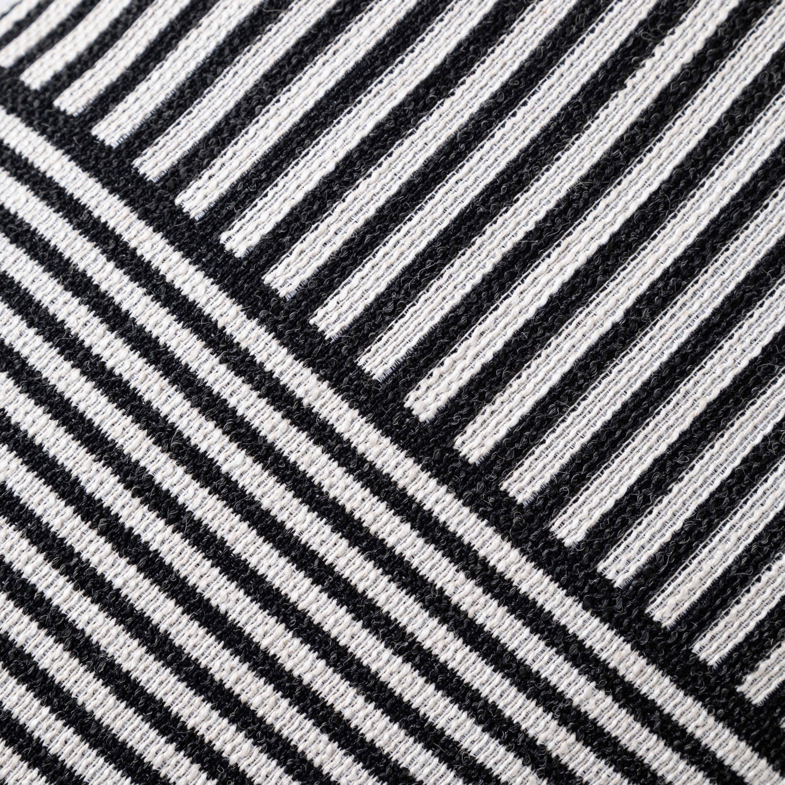 AVA LINE KIRLENT SİYAH 35X55