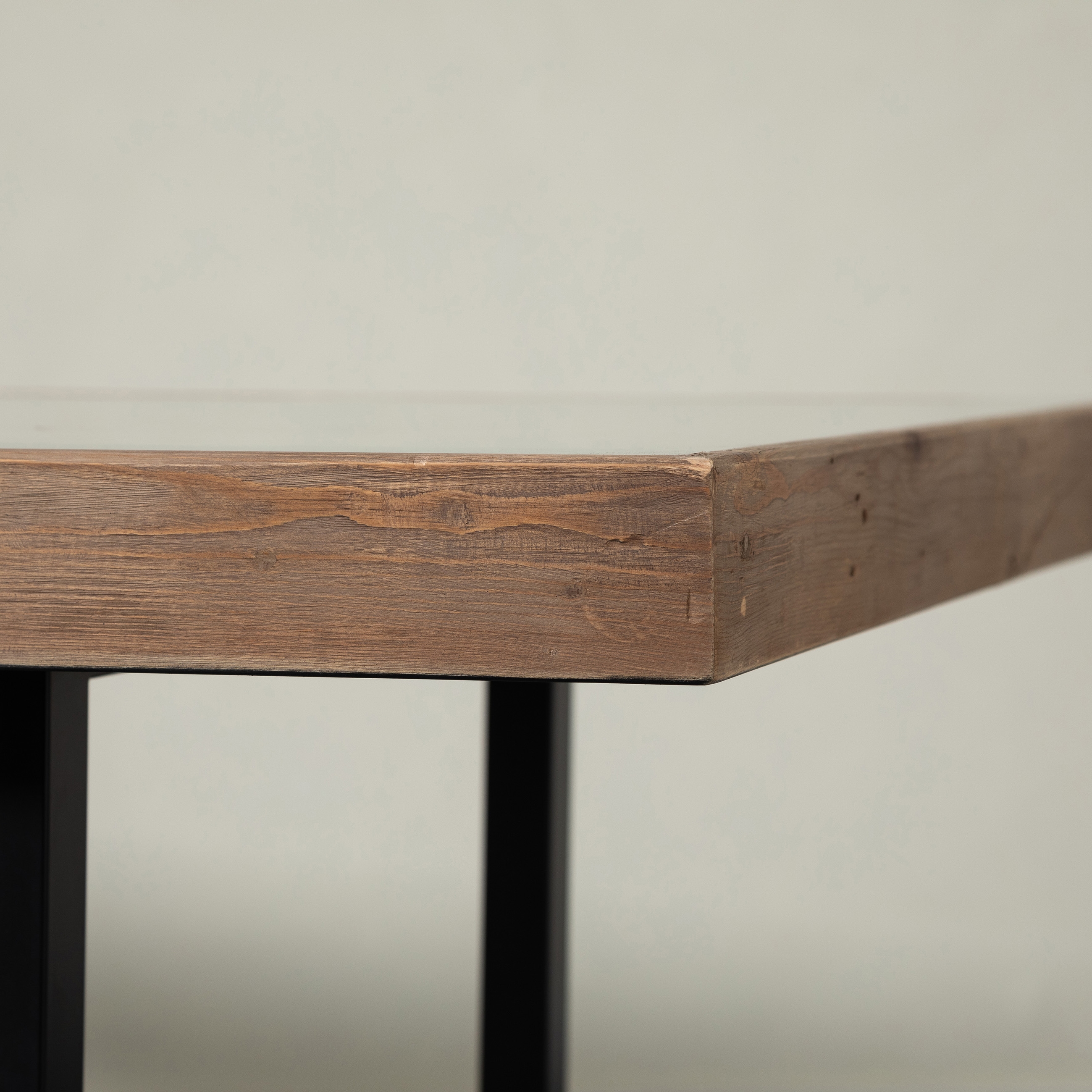 LAGUNA CAM TABLALI MASİF AHŞAP YEMEK MASASI