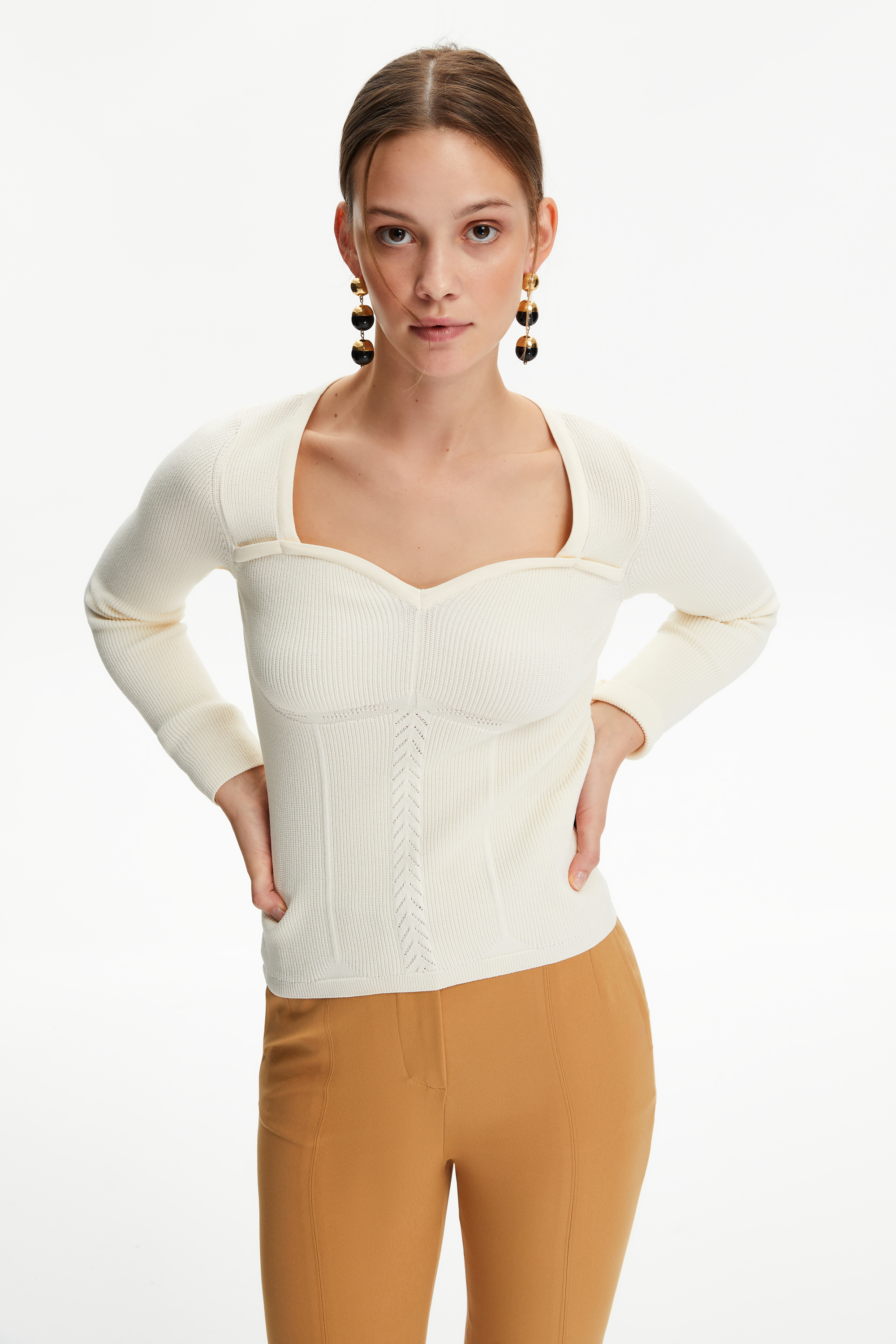 KALP YAKA TRİKO KAZAK