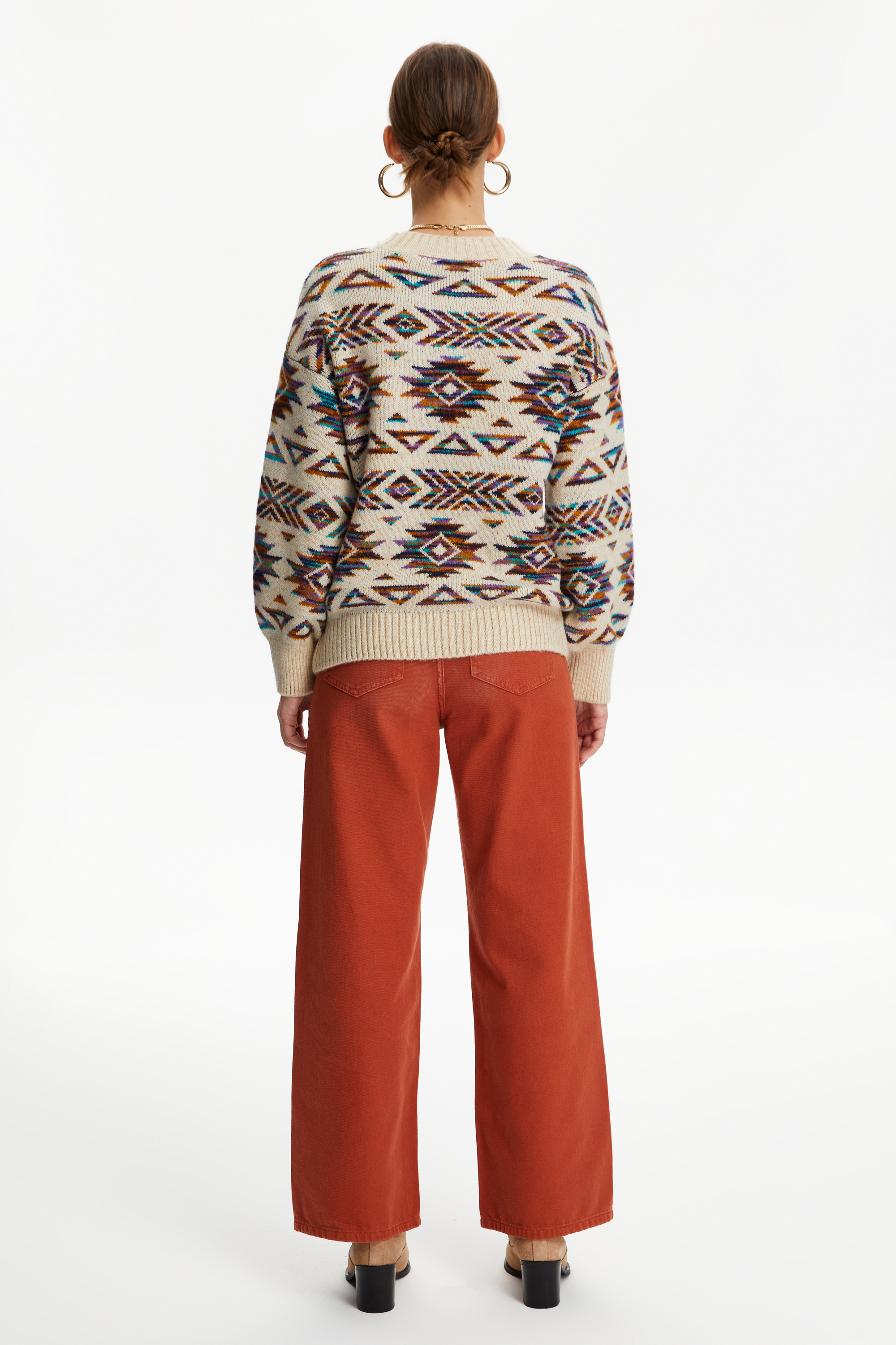 JAKARLI BİSİKLET YAKA TRİKO KAZAK