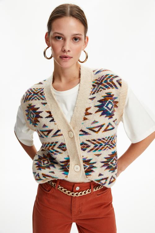  JAKARLI V YAKA SÜVETER