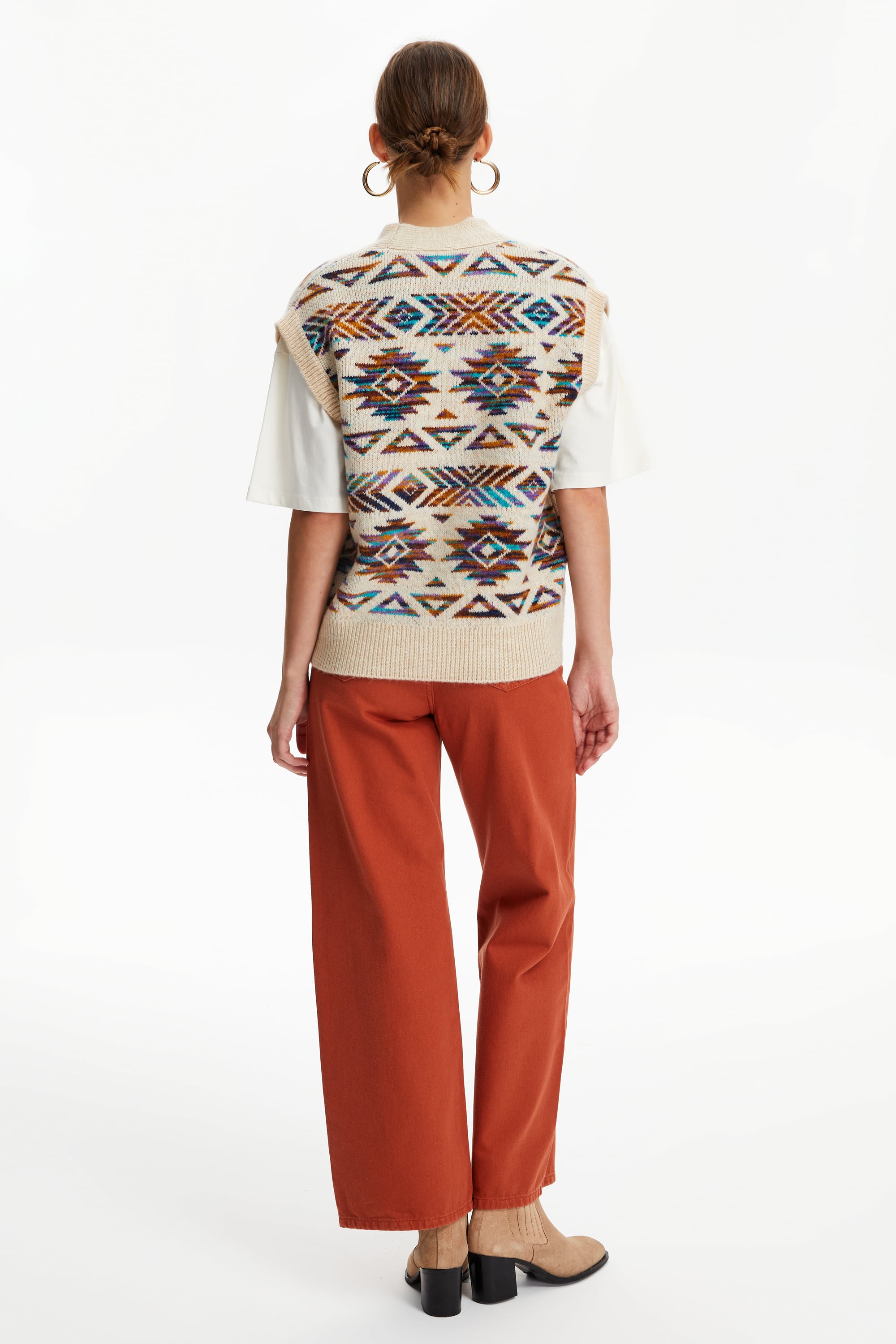 JAKARLI V YAKA SÜVETER