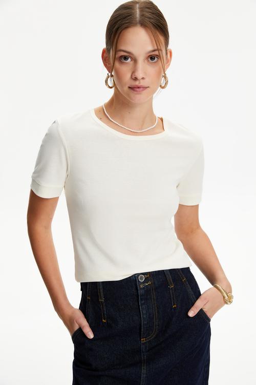  BİSİKLET YAKA KISA KOLLU T-SHIRT