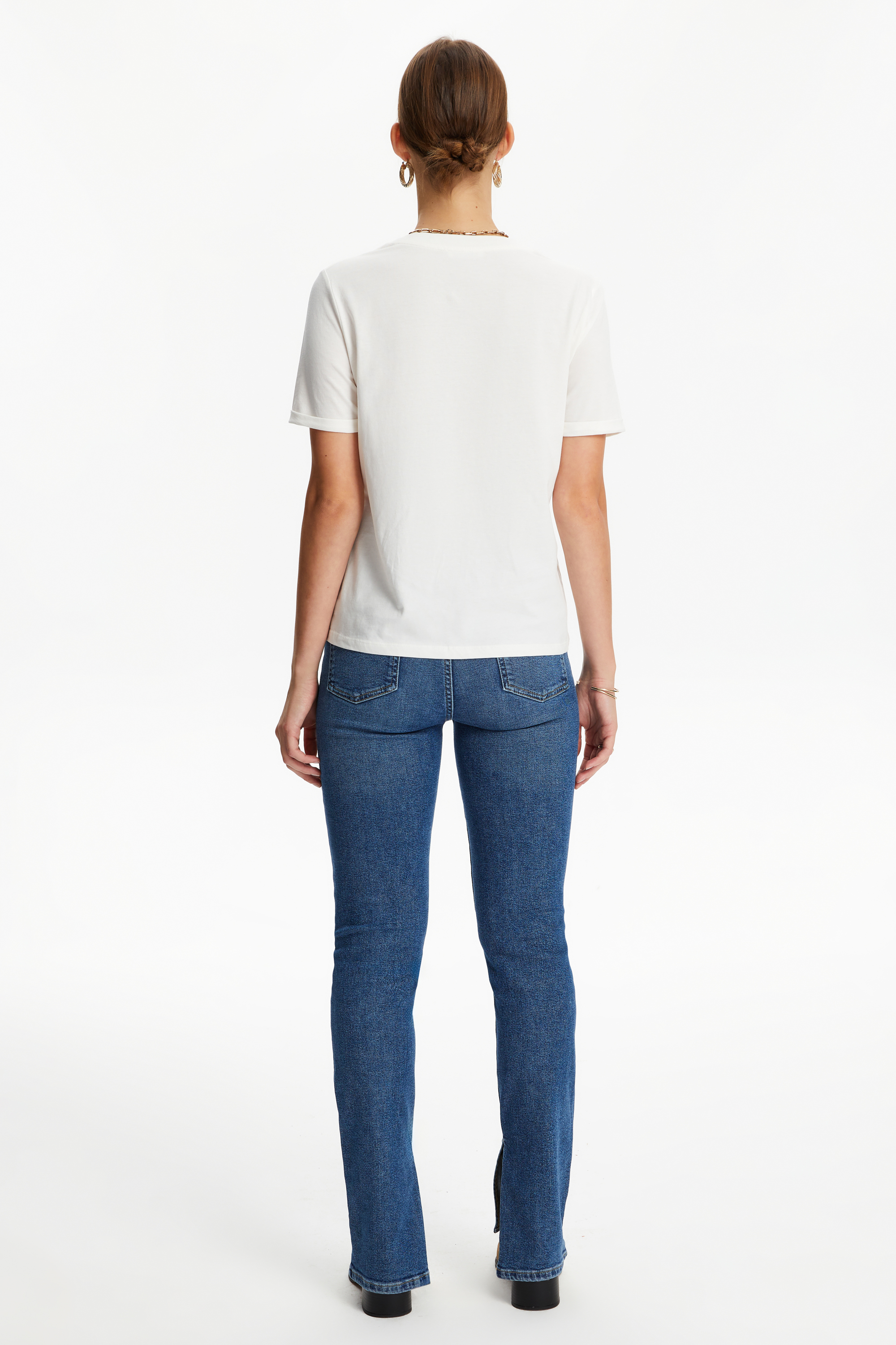 V YAKA KISA KOLLU T-SHIRT