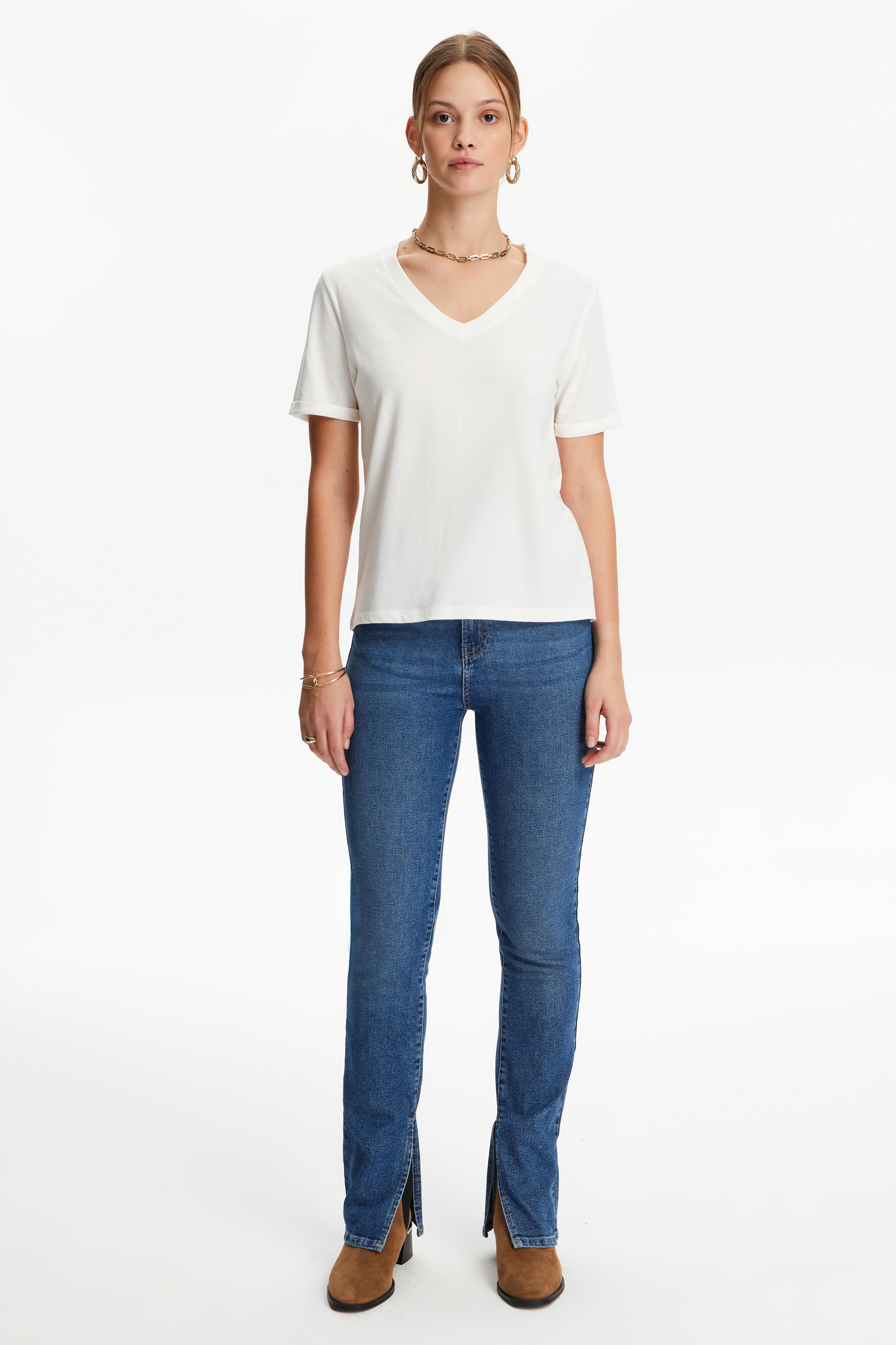 V YAKA KISA KOLLU T-SHIRT