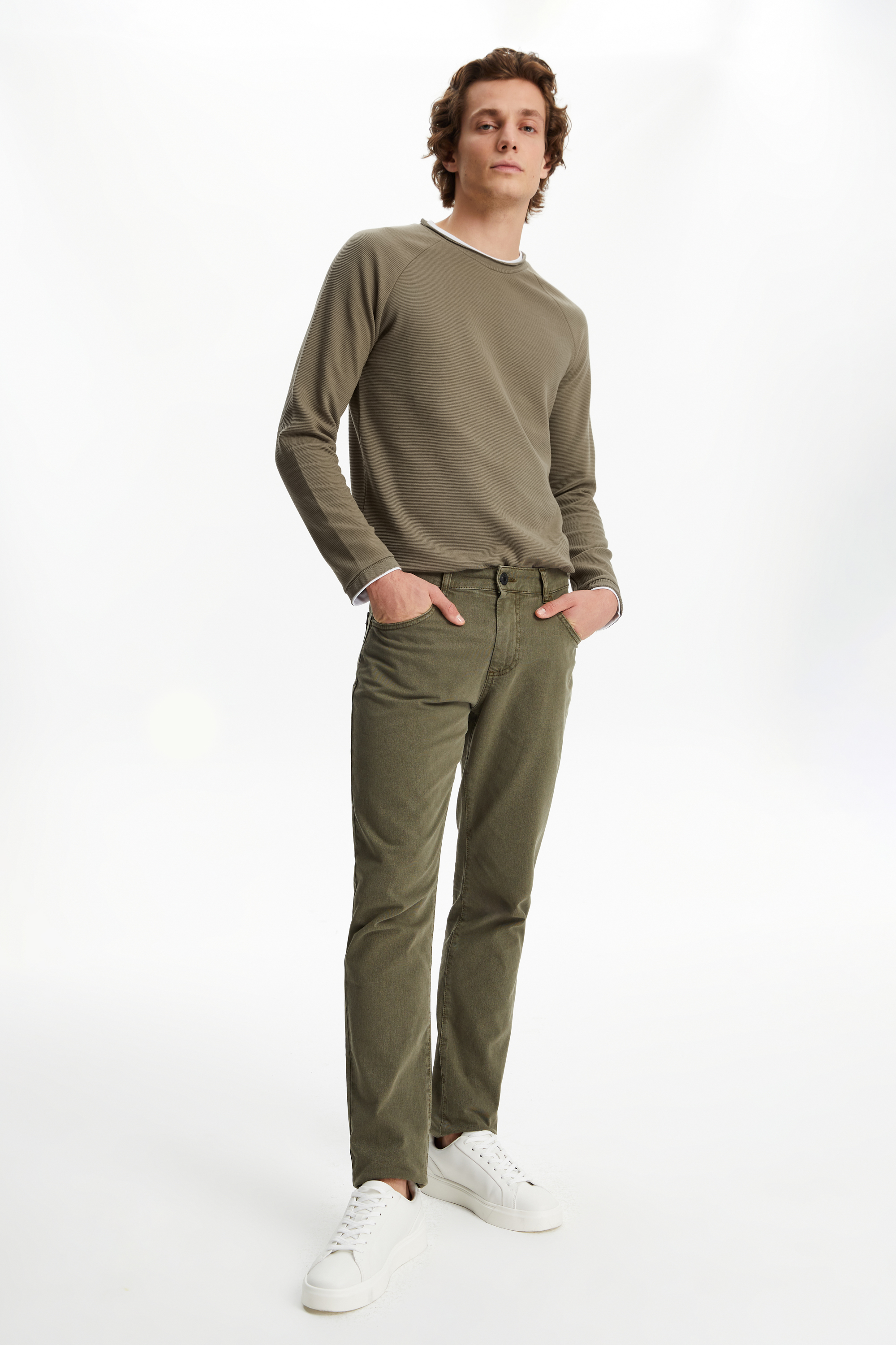 SLIM FIT PANTOLON