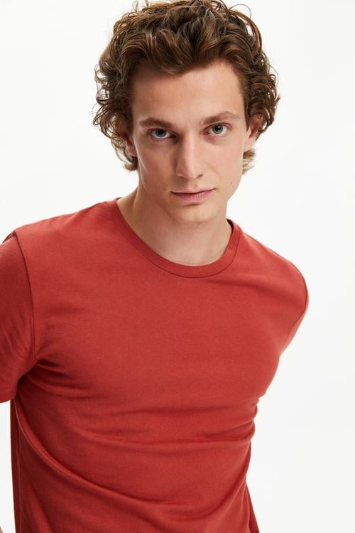  BİSİKLET YAKA KISA KOLLU T-SHIRT