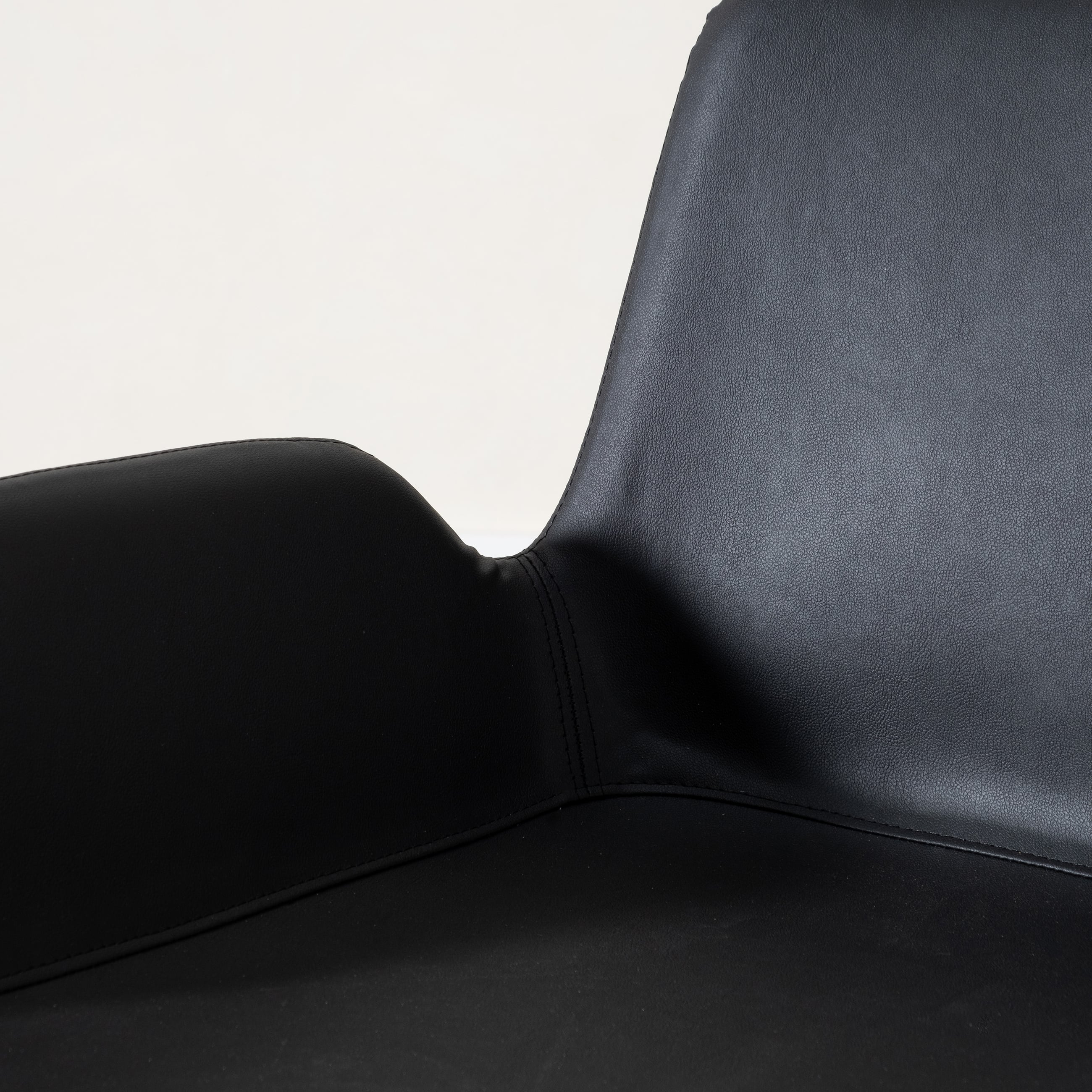 BERKELEY TEKERLEKLİ OFİS SANDALYESİ SİYAH