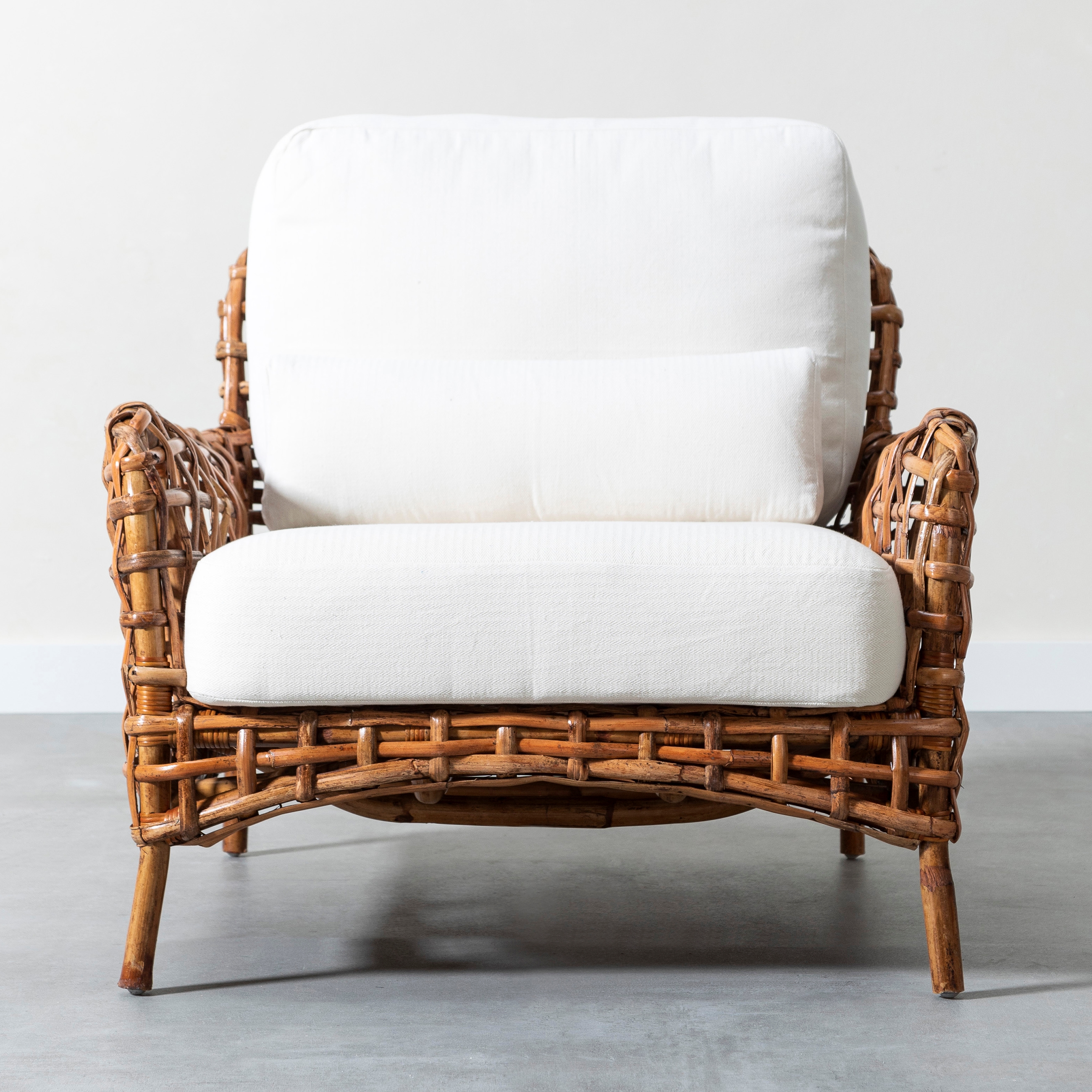 HEBUTERNE TEKLİ KOLTUK