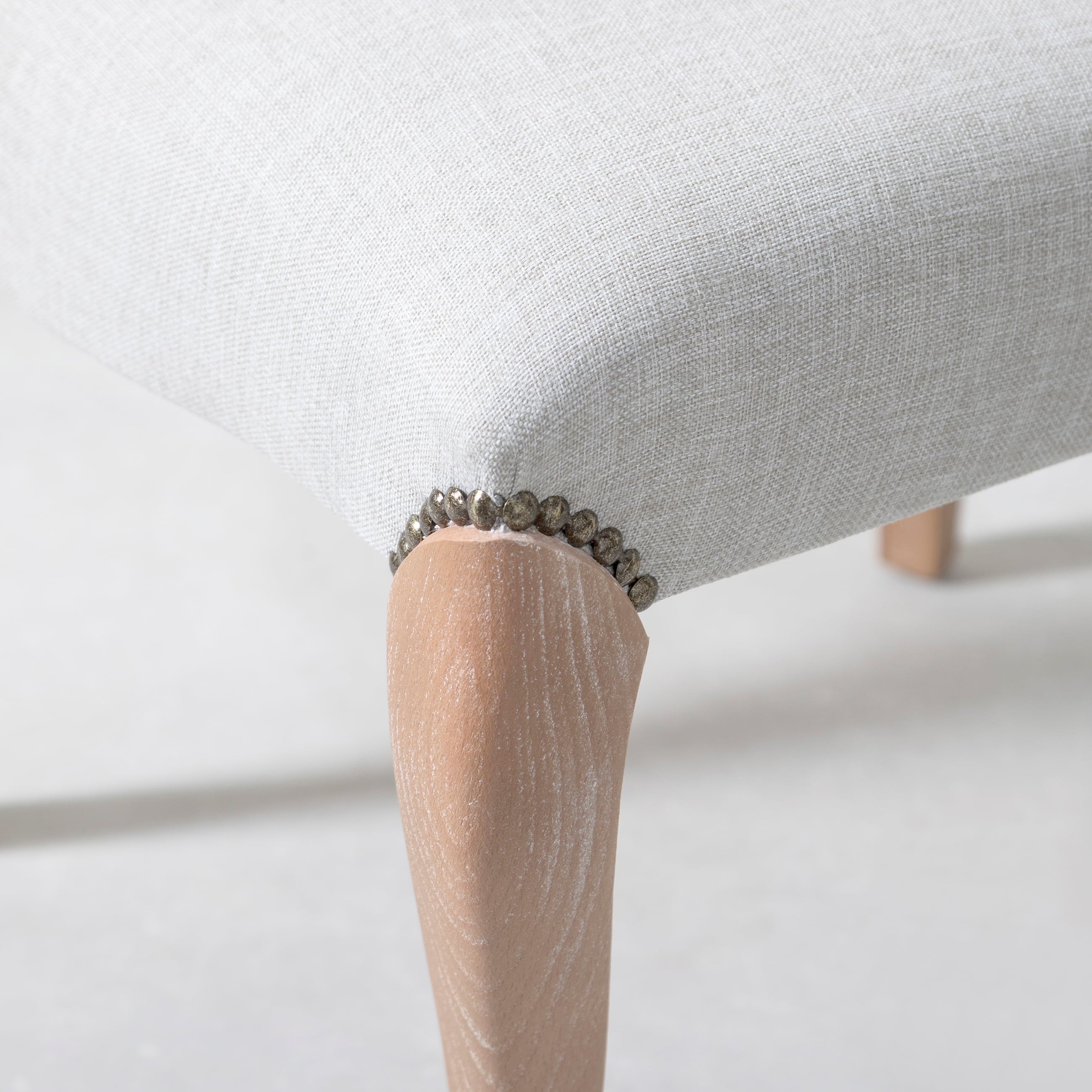 RICCARDO VINTAGE MASİF AHŞAP SANDALYE BEJ