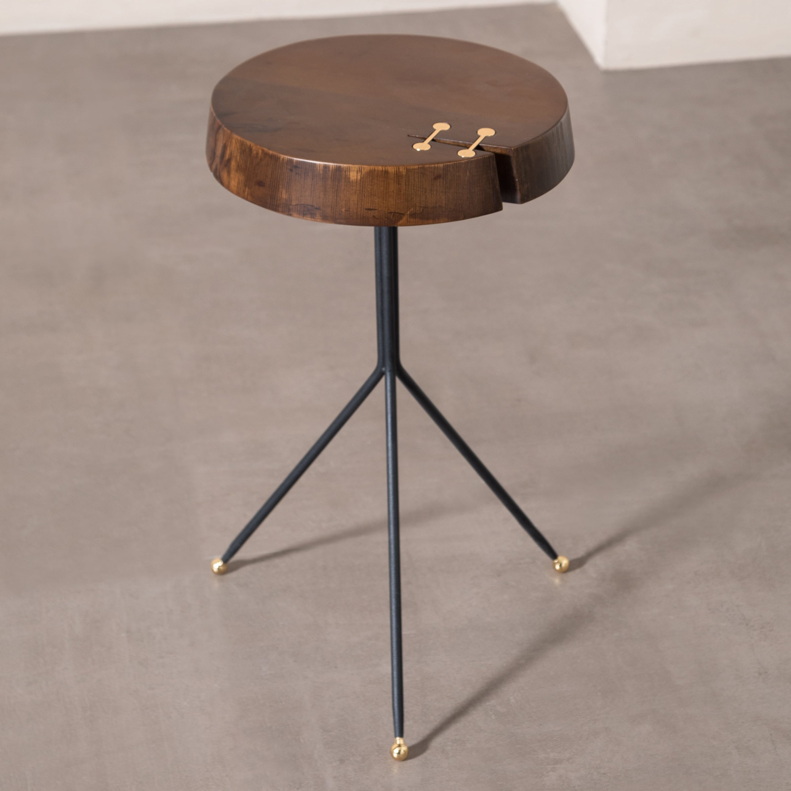 BİTTER MASİF AHŞAP SEHPA ORTA