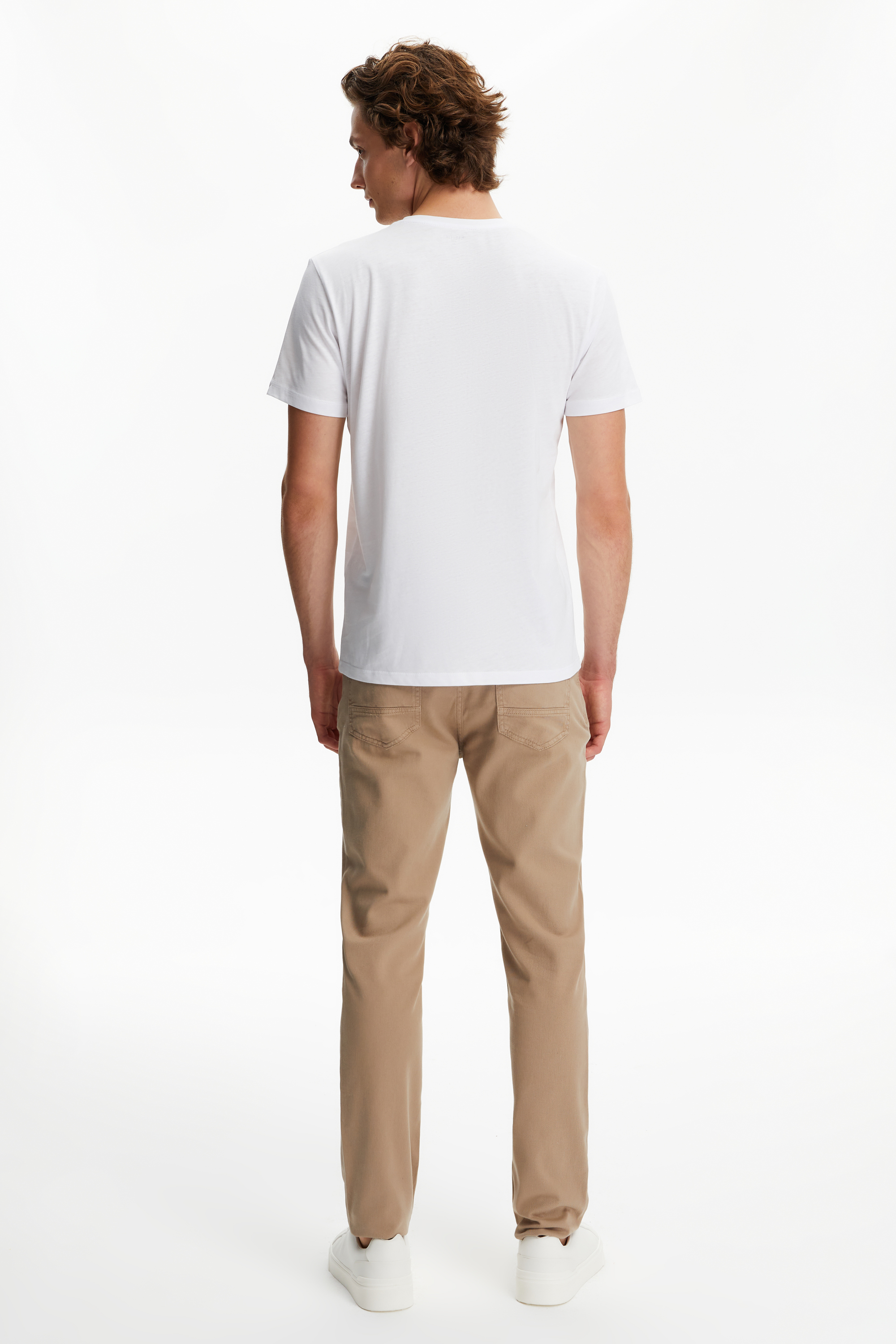 V YAKA KISA KOLLU T-SHIRT