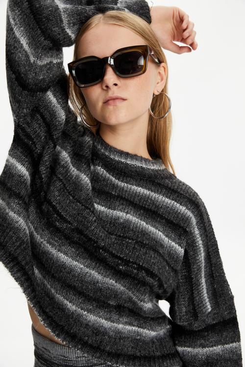  ÇİZGİLİ BİSİKLET YAKA TRİKO KAZAK