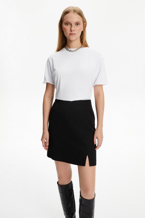  YIRTMAÇ DETAYLI MİNİ ETEK