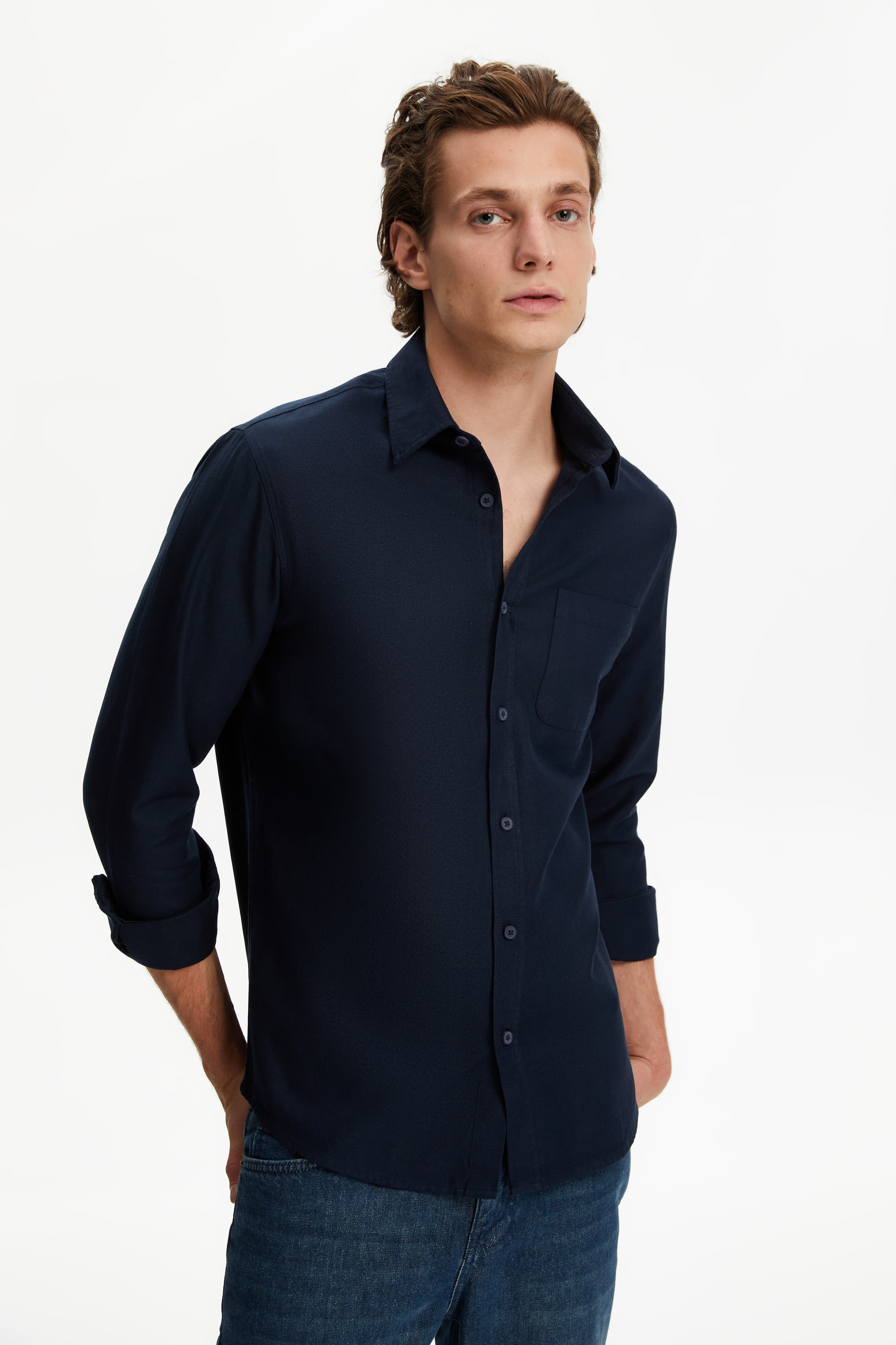 VİSKOZ KARIŞIMLI REGULAR FIT GÖMLEK