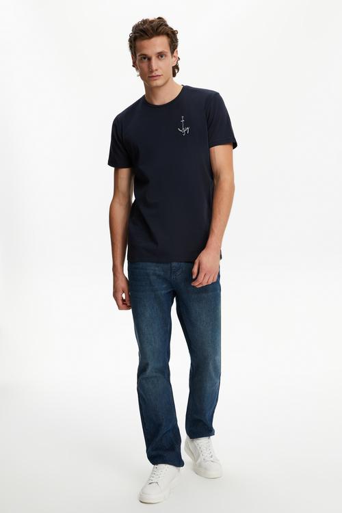  ÇAPA DETAYLI KISA KOLLU T-SHIRT