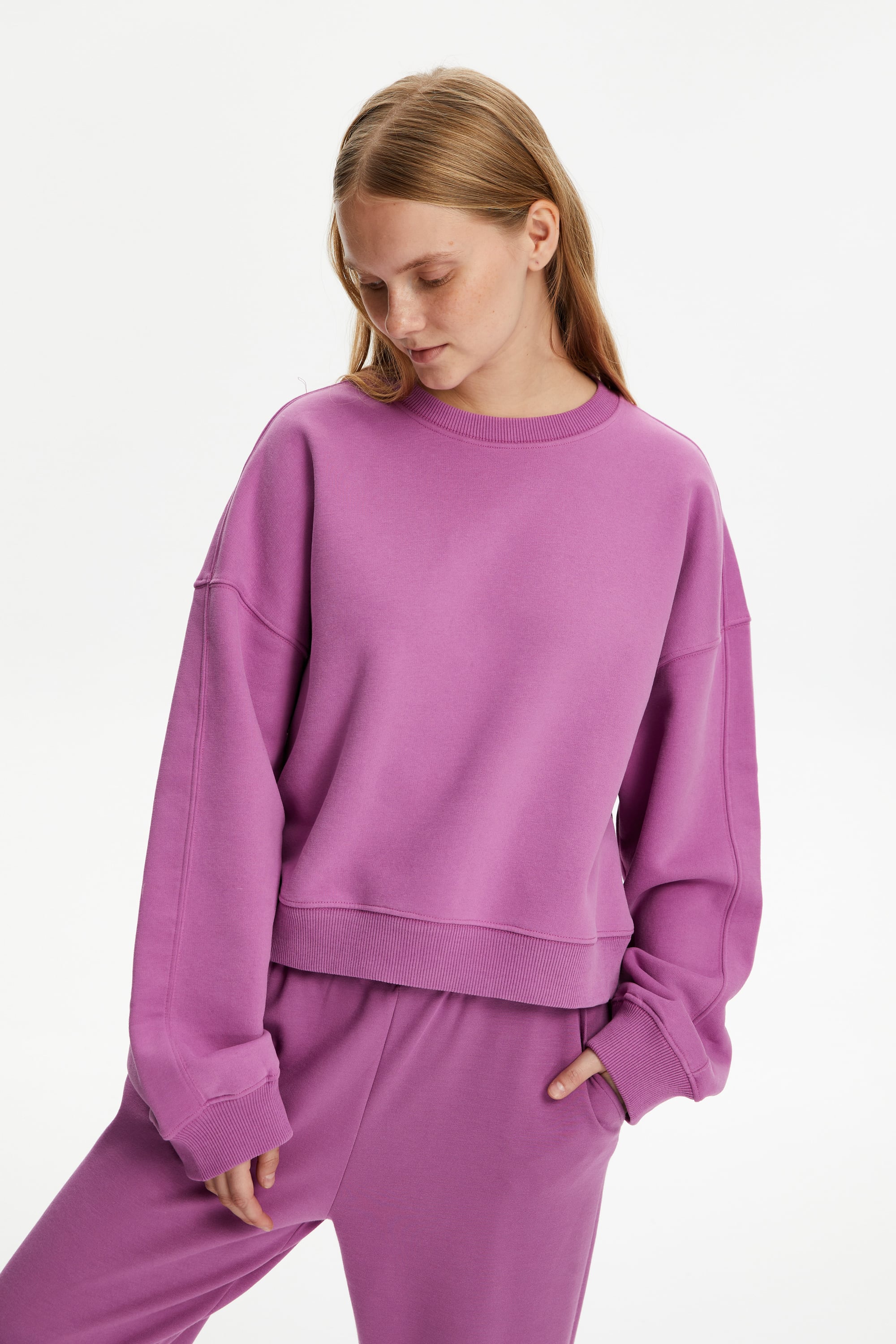 BİSİKLET YAKA SWEATSHIRT