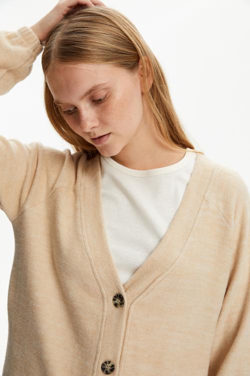  DÜĞMELİ V YAKA HIRKA