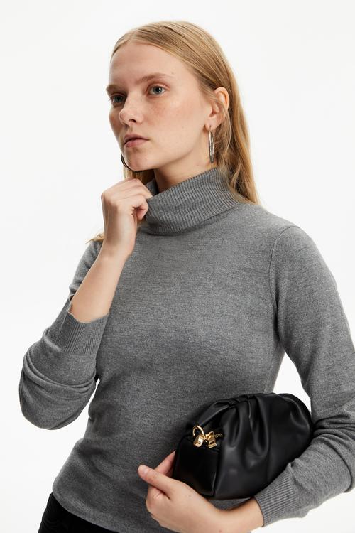  BALIKÇI YAKA TRİKO KAZAK