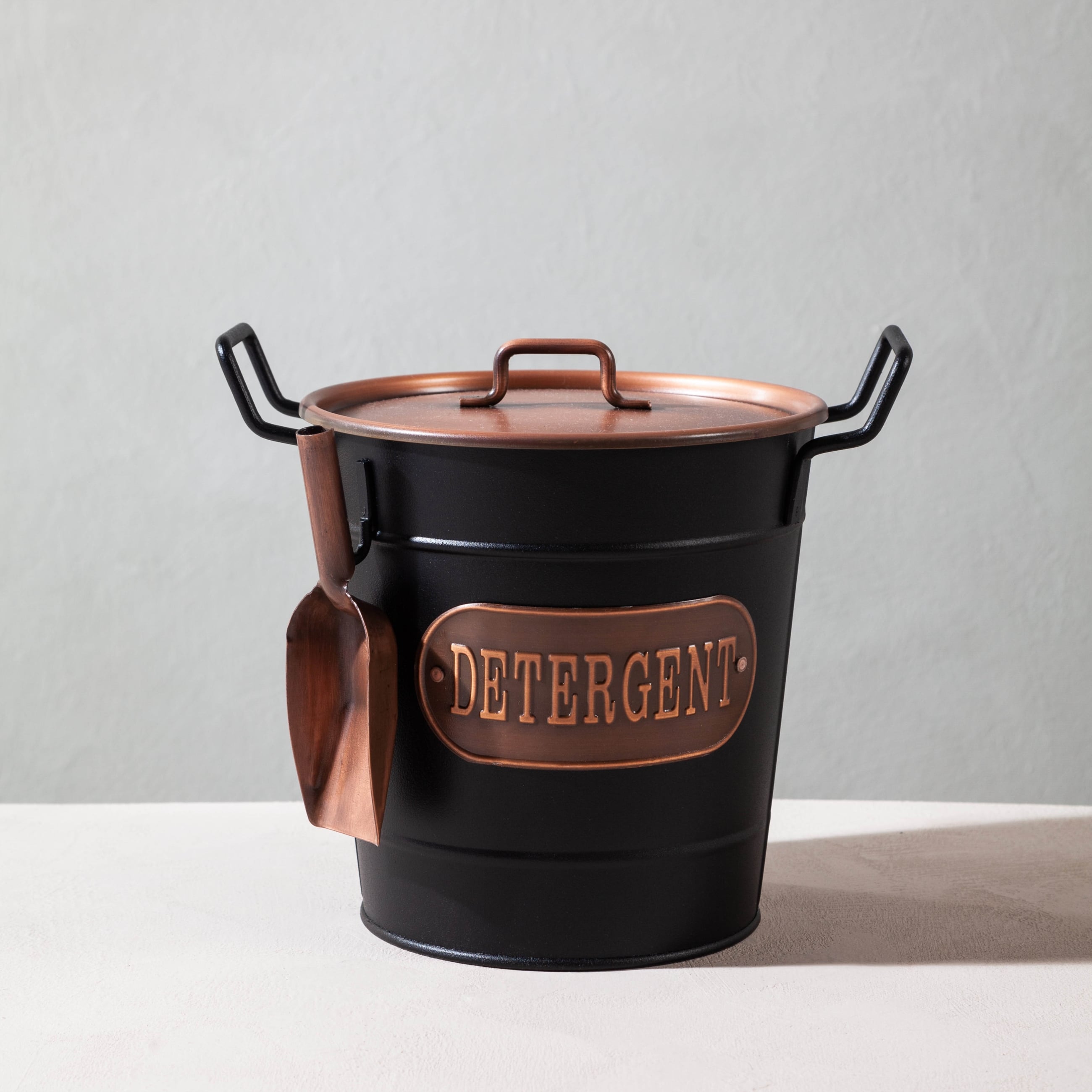 METAL TEKLİ DETERJANLIK 23X18X23