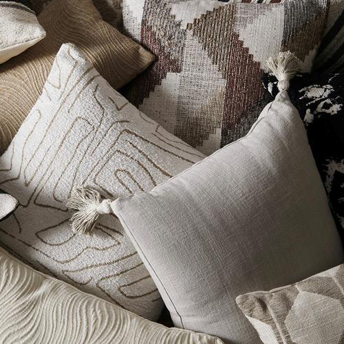  ALBA KIRLENT PÜSKÜLLÜ KREM 45X45