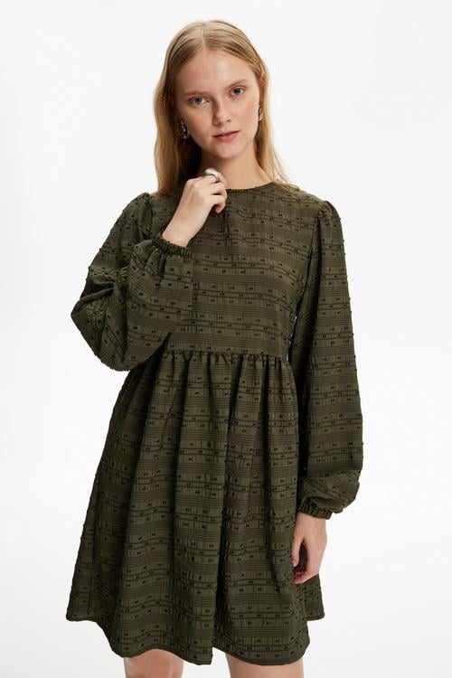  ÇİZGİLİ MİNİ PEPLUM ELBİSE