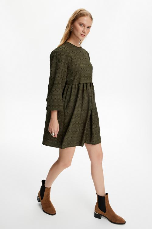  ÇİZGİLİ MİNİ PEPLUM ELBİSE