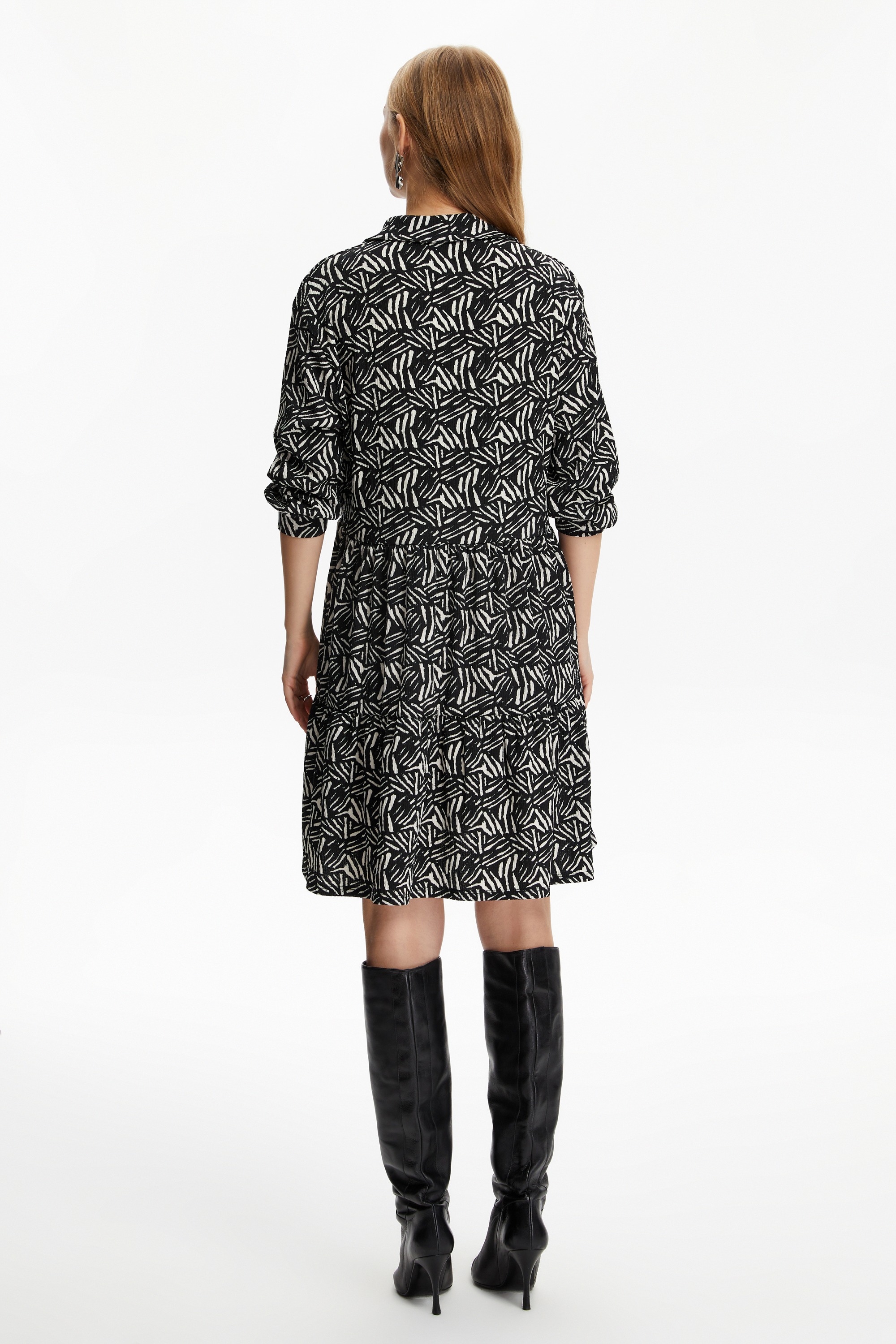 DESENLİ MİNİ KLOŞ ELBİSE