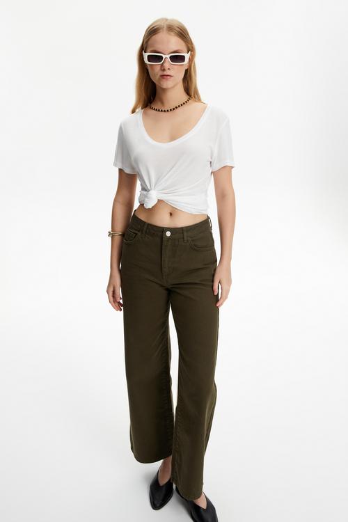  V YAKA VİSKON T-SHIRT