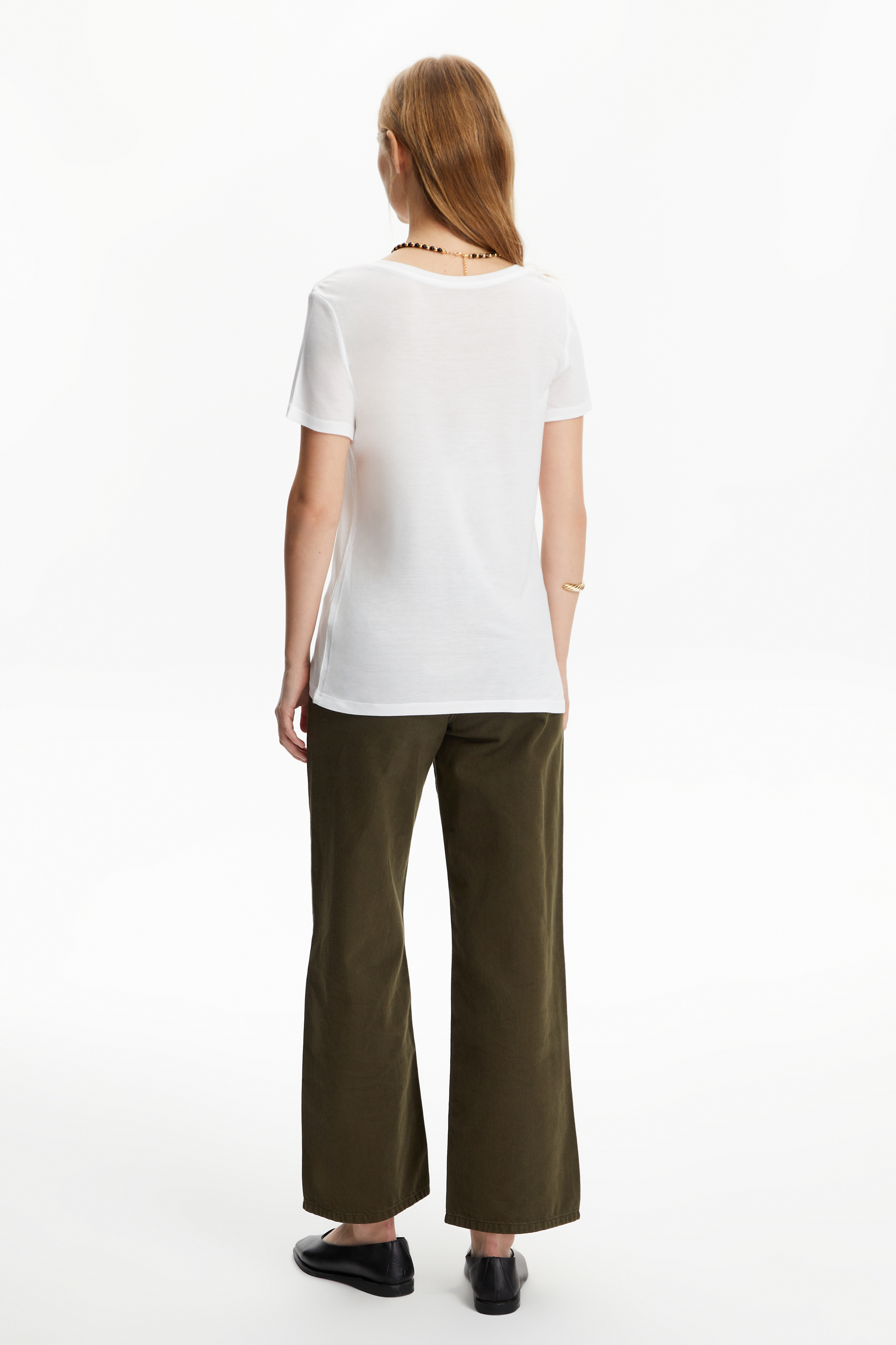 V YAKA VİSKON T-SHIRT