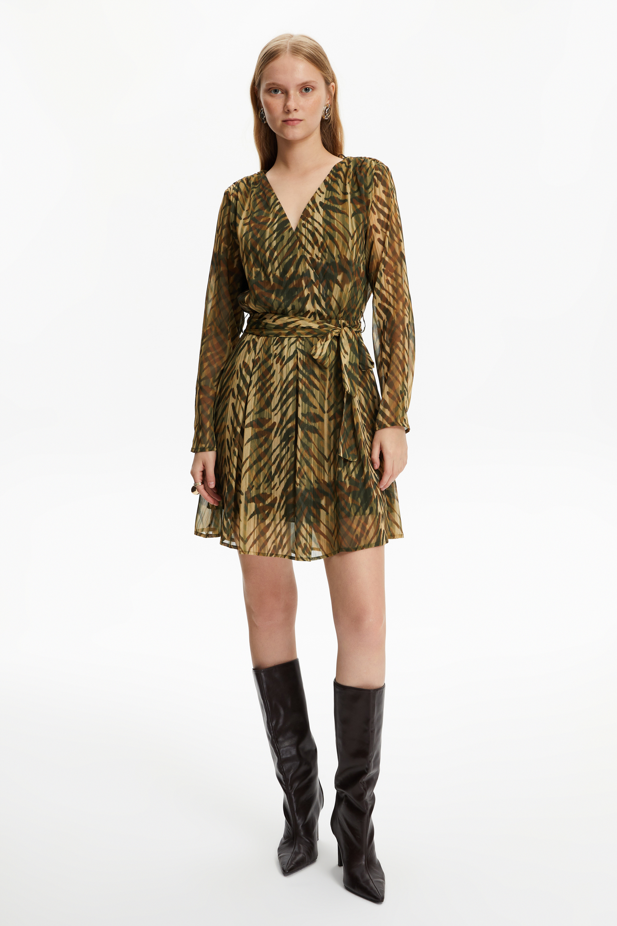 BAĞLAMA DETAYLI MİNİ KLOŞ ELBİSE