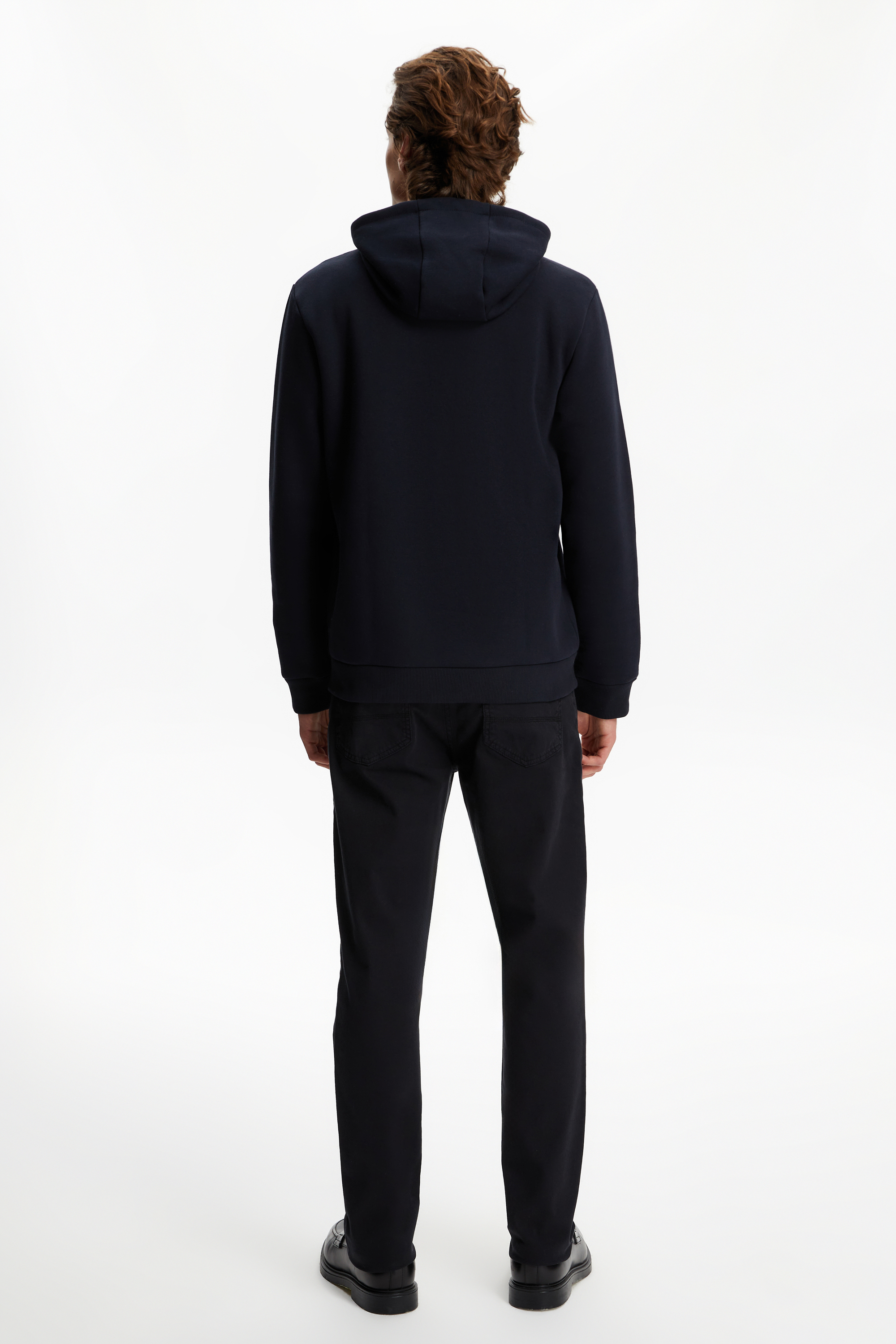 KAPÜŞONLU SWEATSHIRT